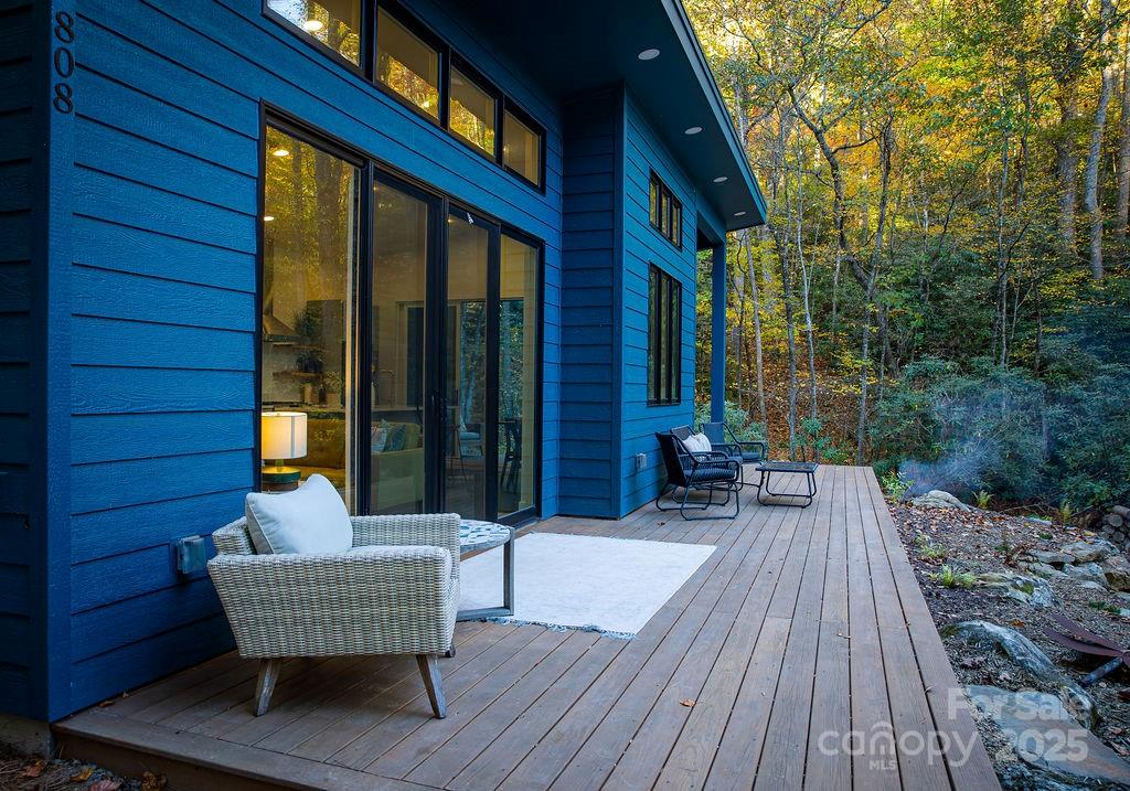 808 Mountain Cove Road