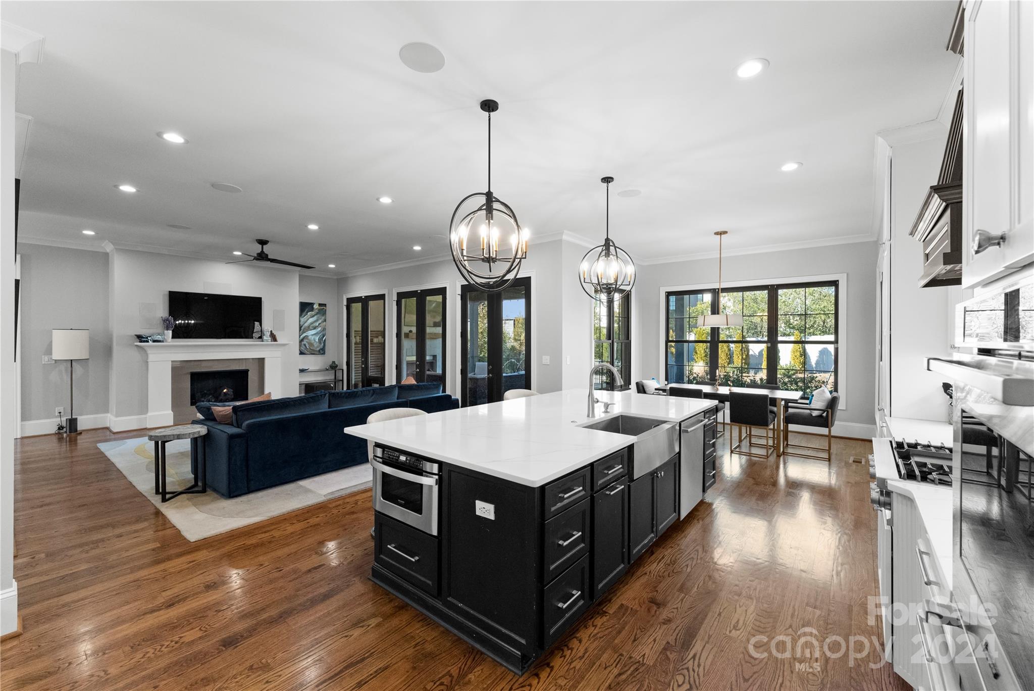 Mammoth Oaks - Residential