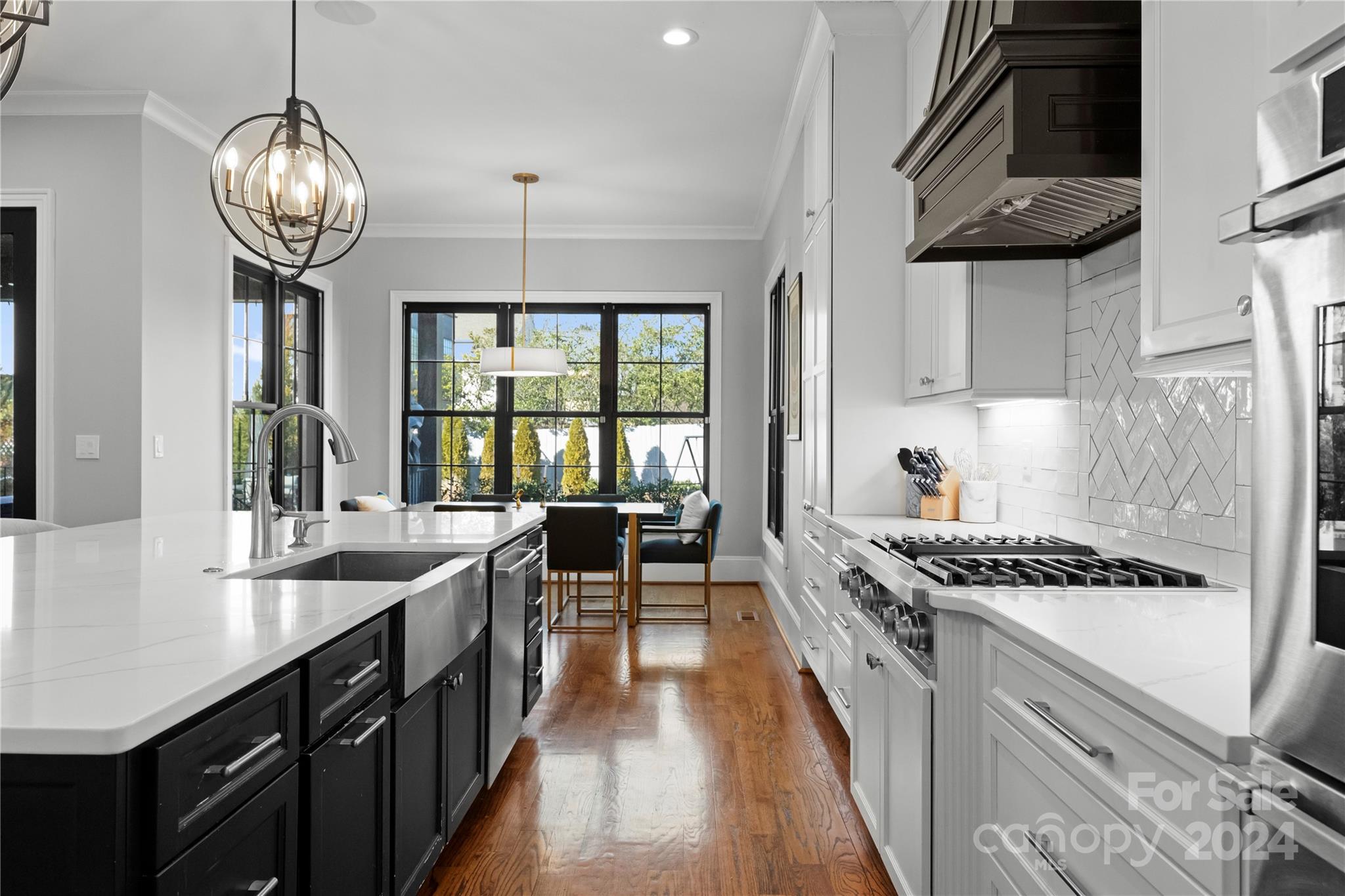 Mammoth Oaks - Residential