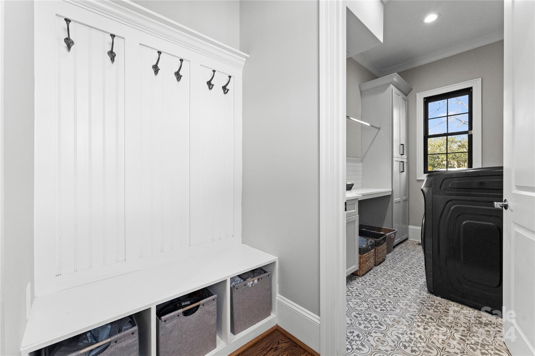 Mammoth Oaks - Residential