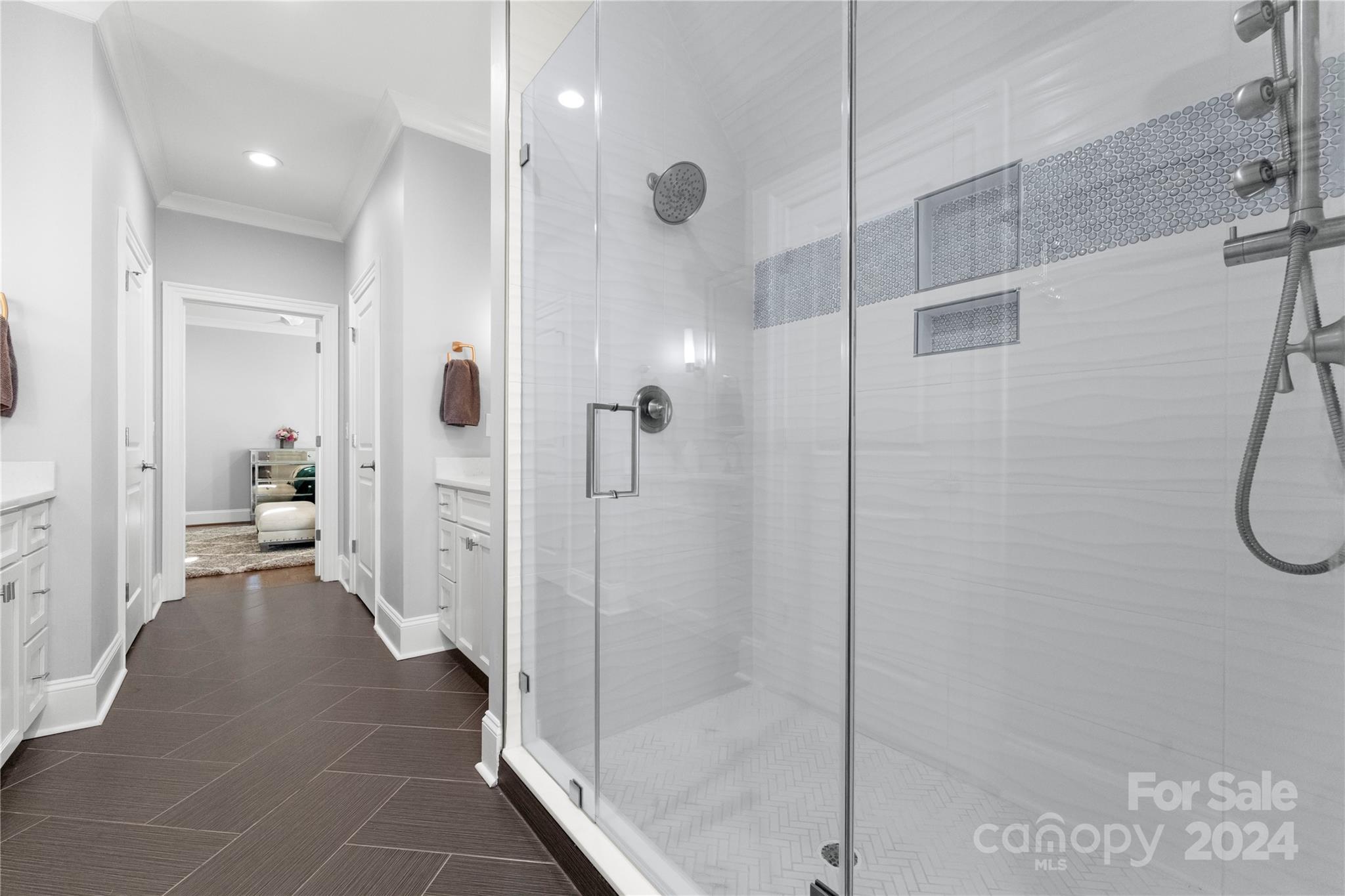 Mammoth Oaks - Residential