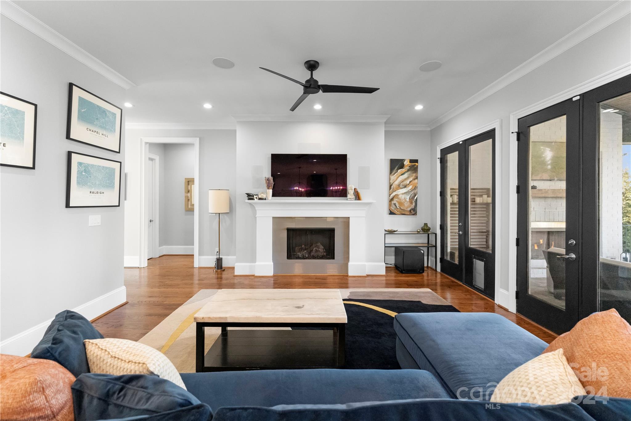 Mammoth Oaks - Residential