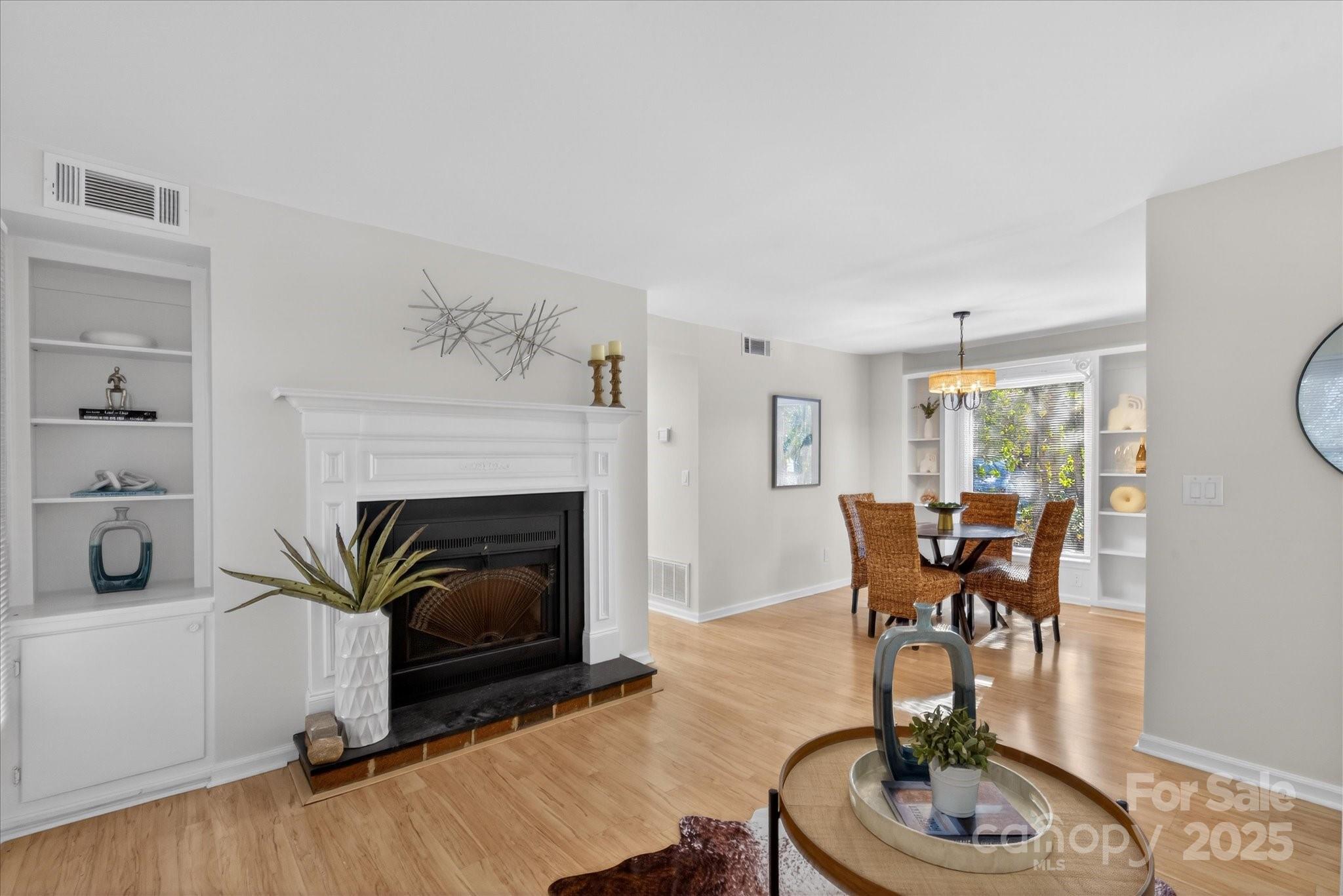 Myers Park Manor - Residential