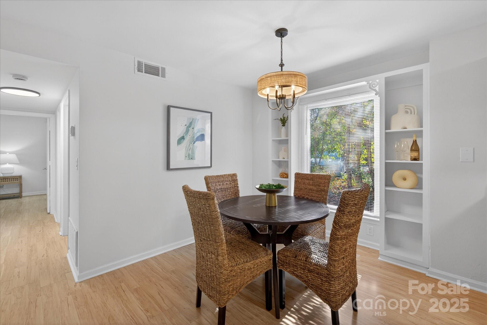 Myers Park Manor - Residential