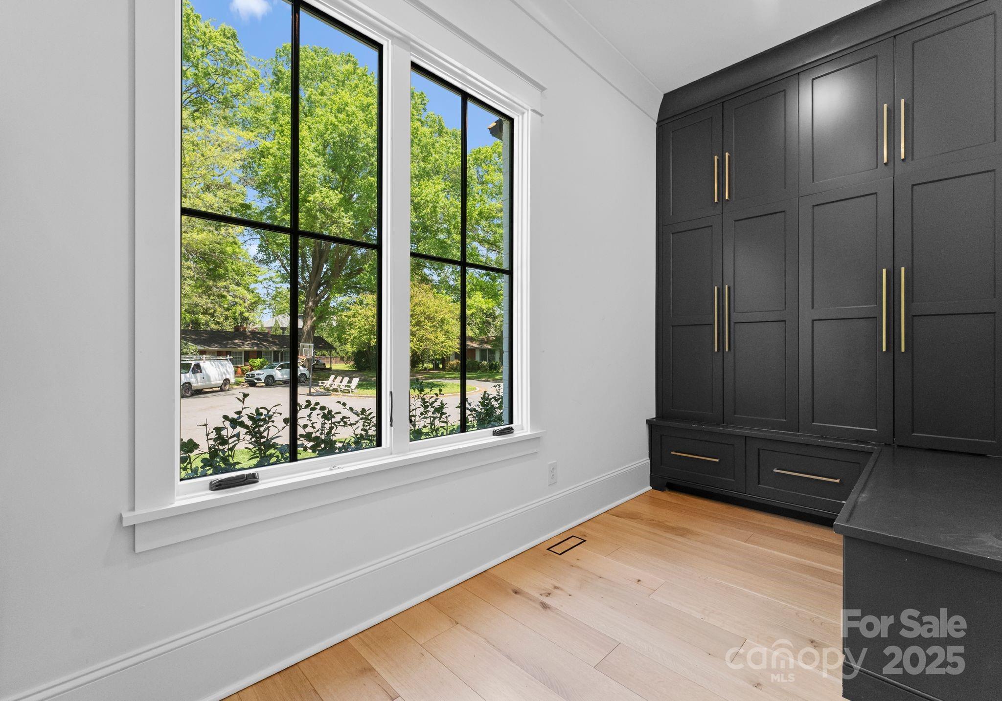 Myers Park - Residential