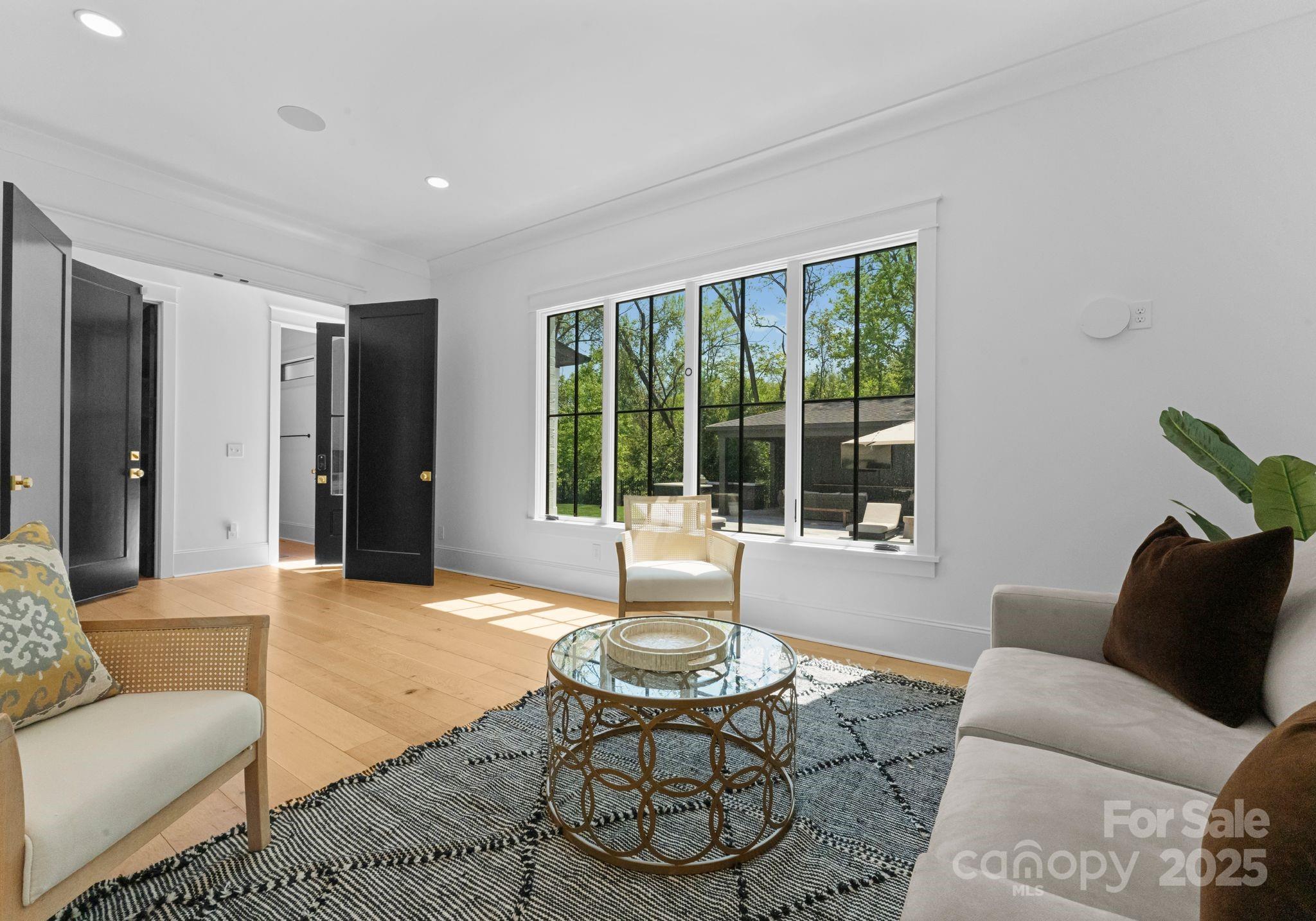 Myers Park - Residential