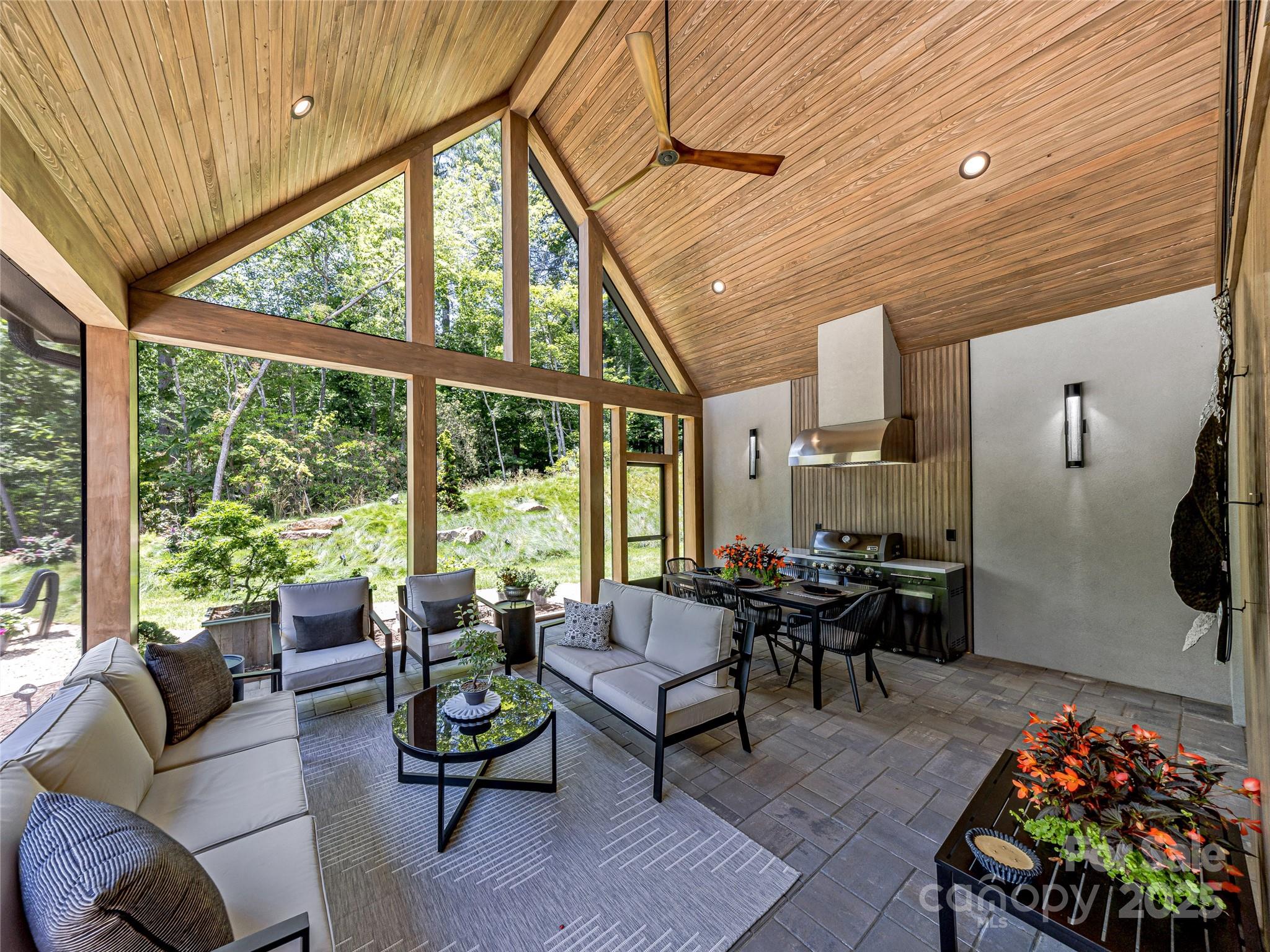 Champion Hills - Residential