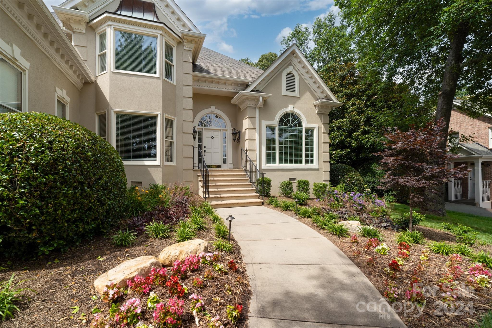 The Peninsula - Residential