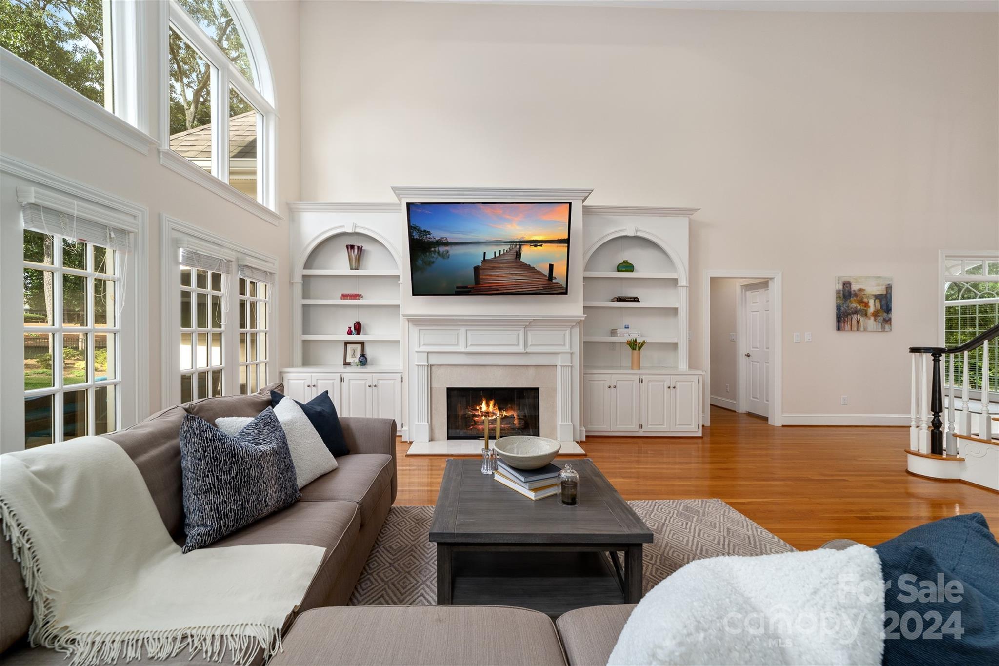 The Peninsula - Residential