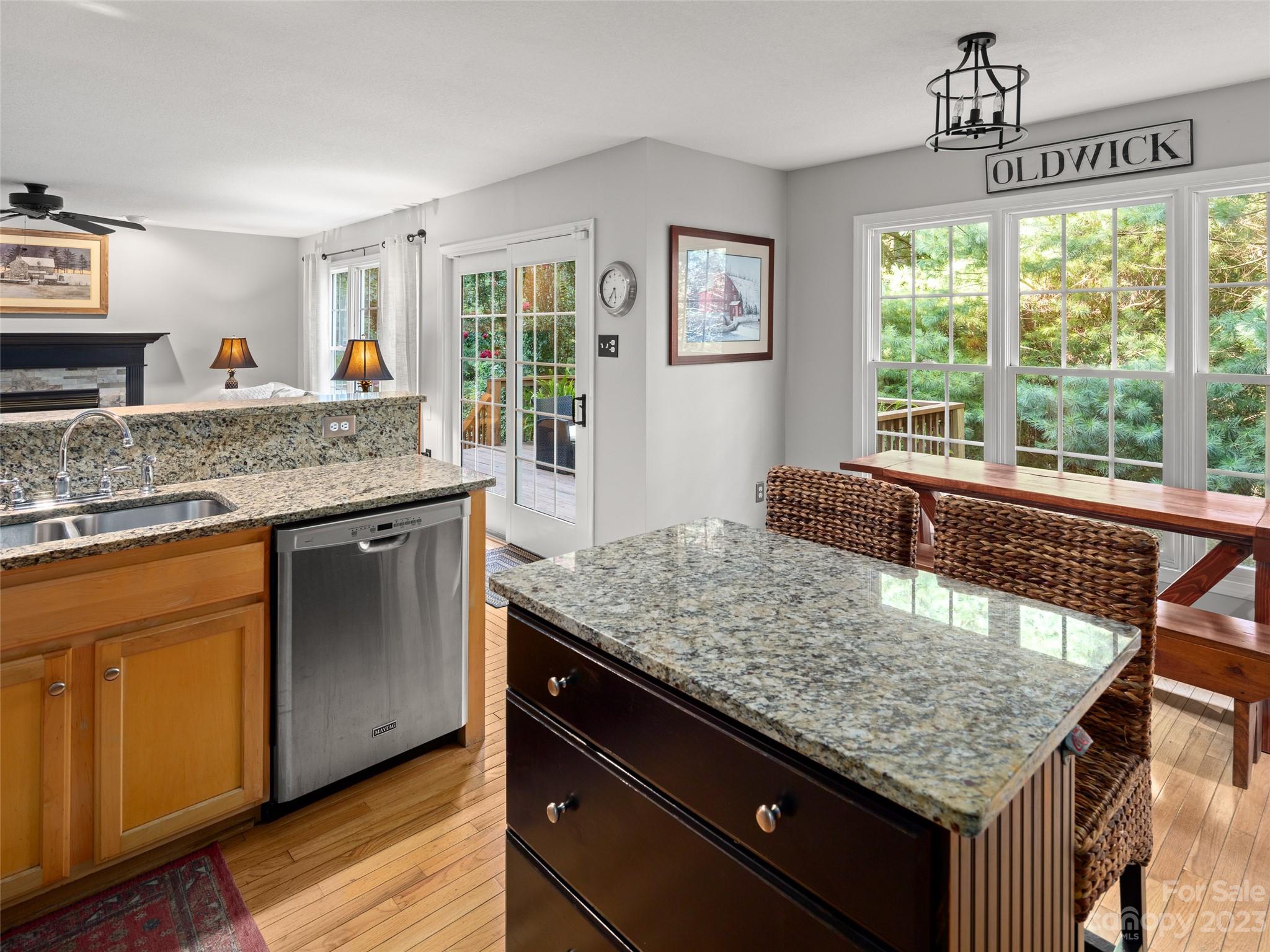 Weston Heights - Residential