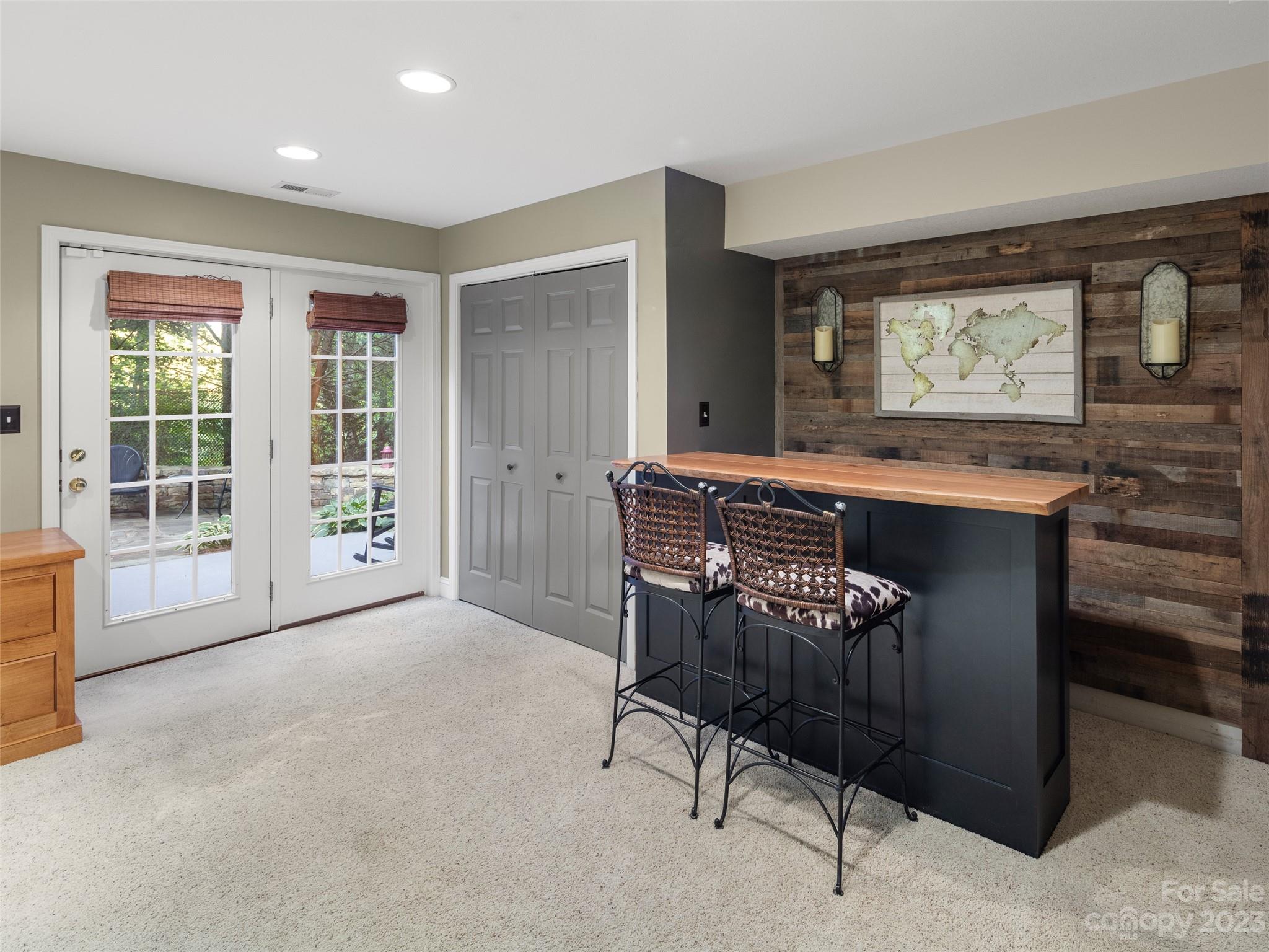 Weston Heights - Residential