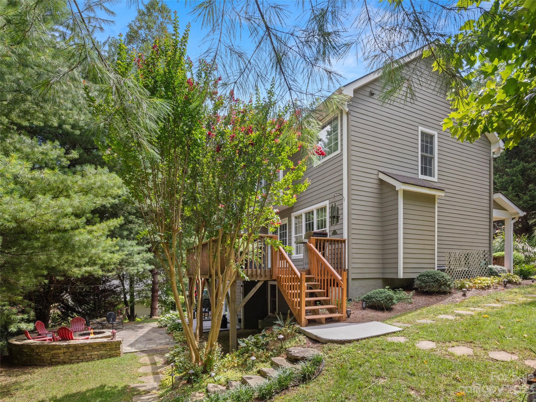 Weston Heights - Residential