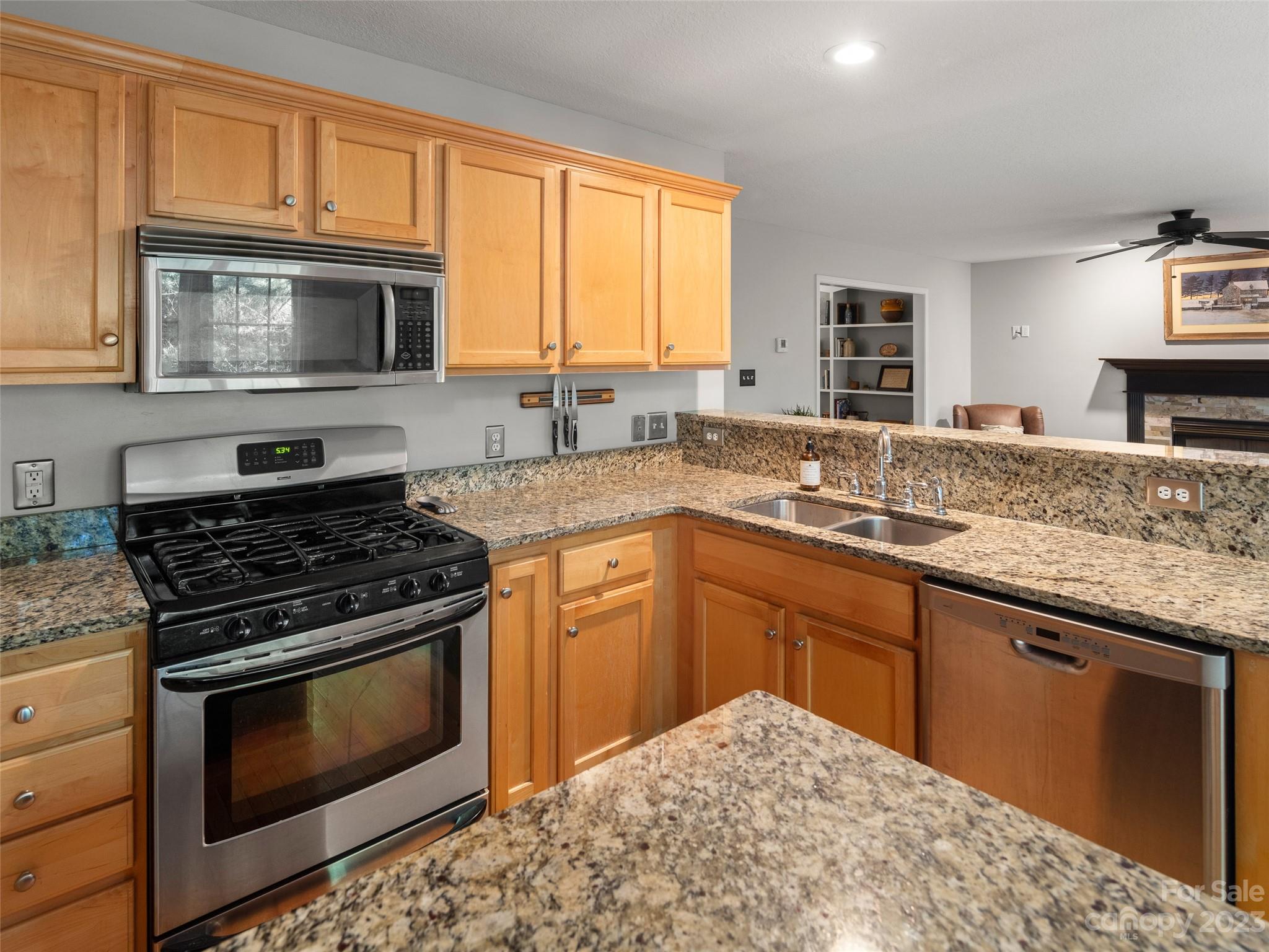 Weston Heights - Residential