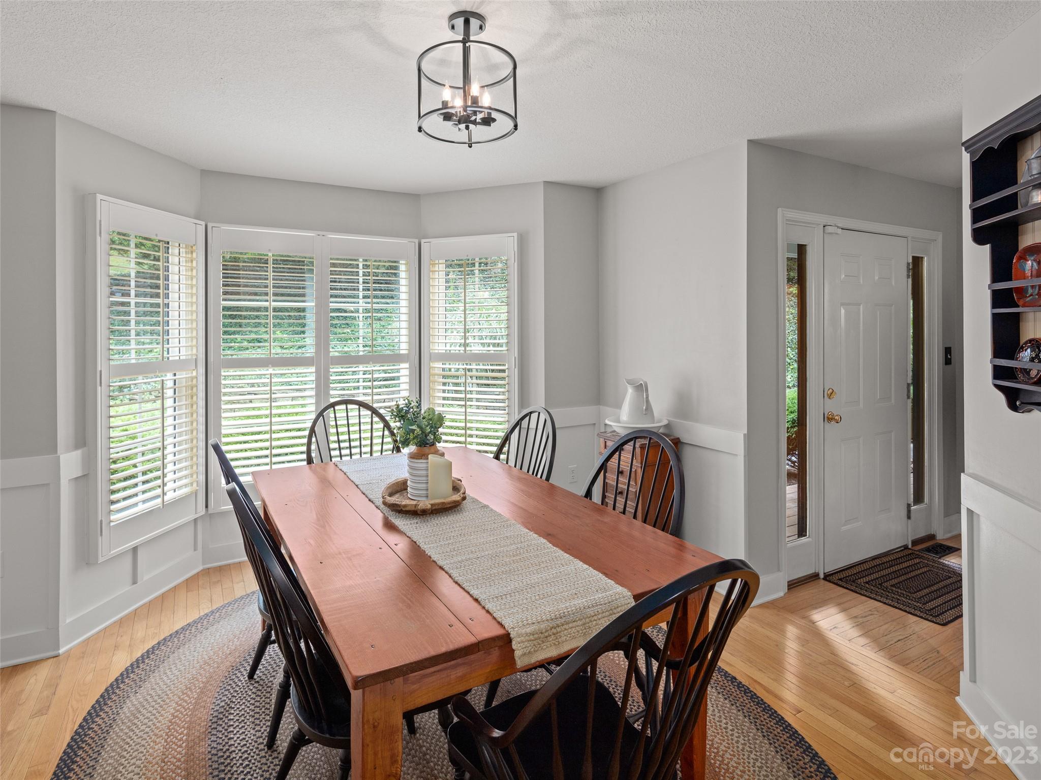 Weston Heights - Residential