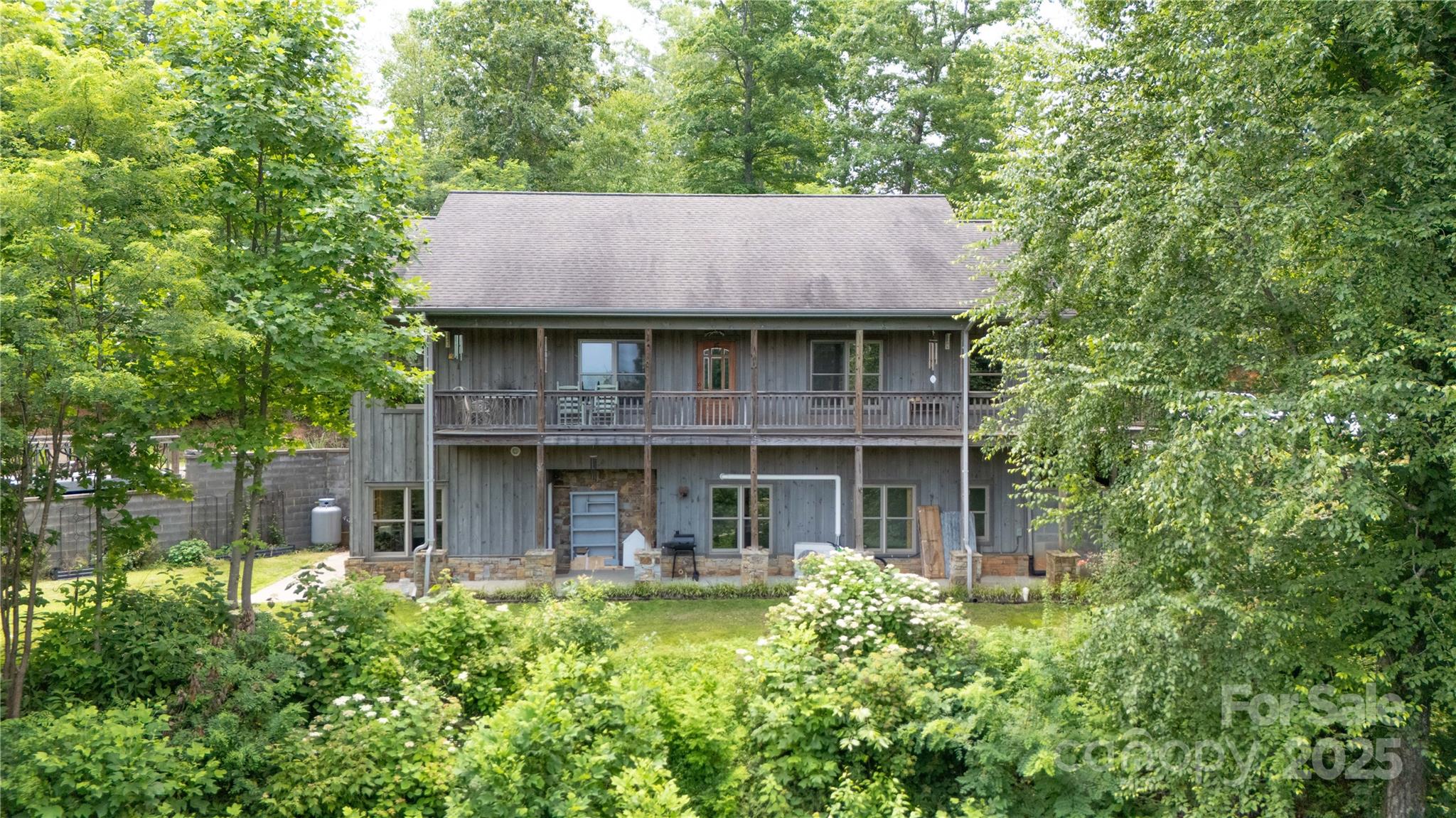 219 Sandalwood Drive