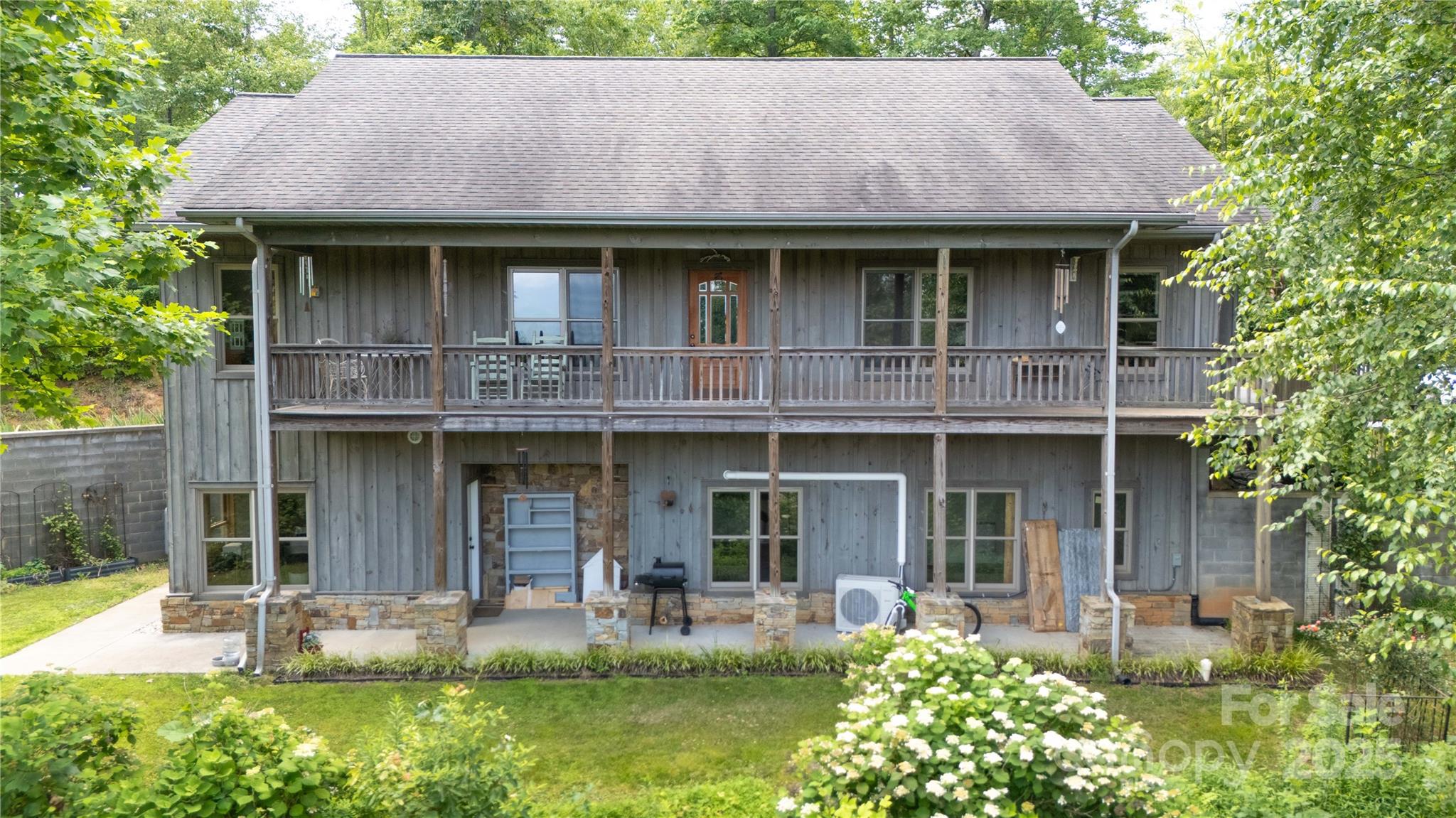 219 Sandalwood Drive