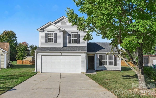 10502 GLORY MEADOW CT, CHARLOTTE, NC 28278 - Image c1f2731d5cc856f9eb66dba7976b2c0c/3543086382