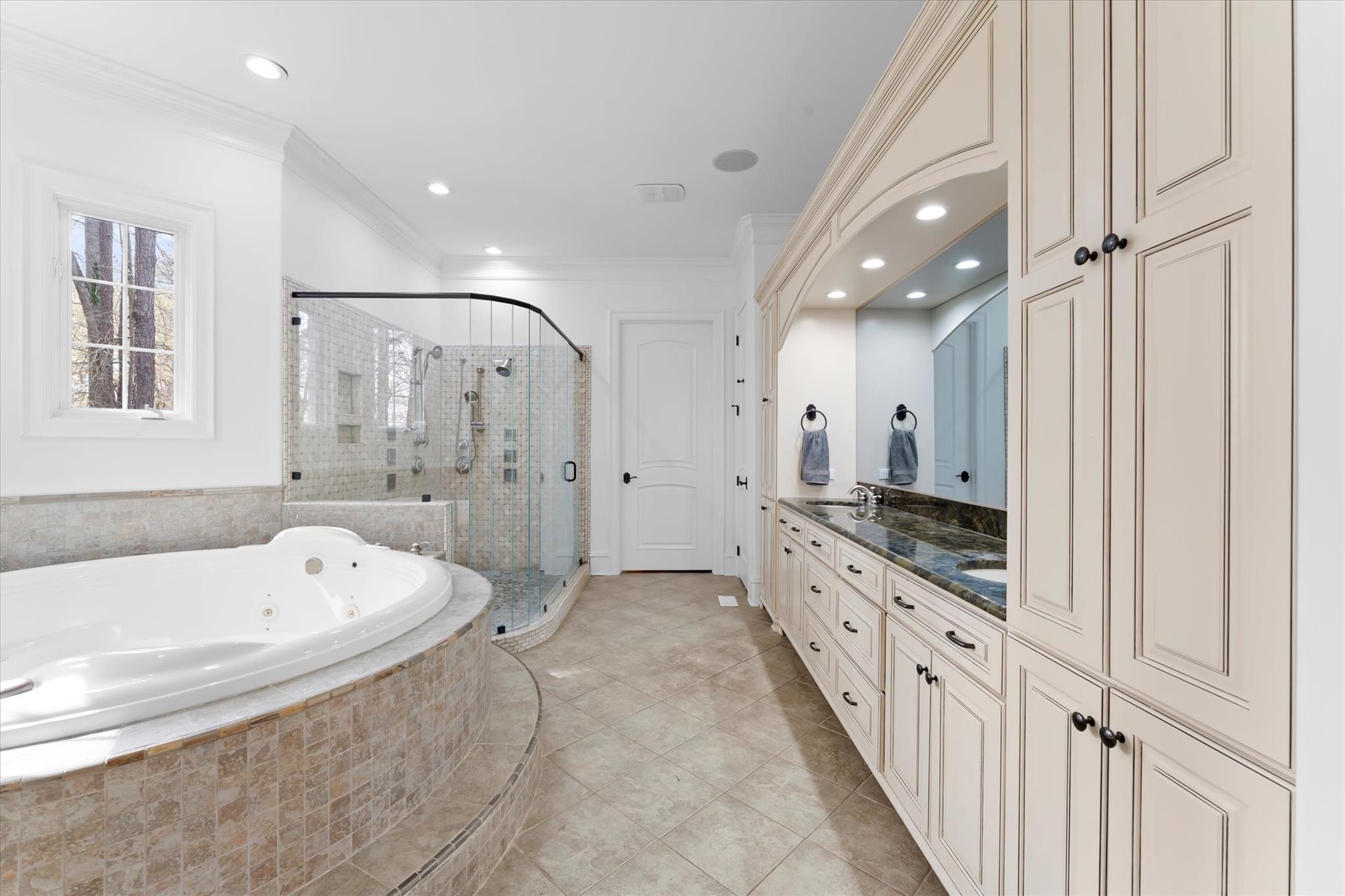 Woodland Bay - Residential