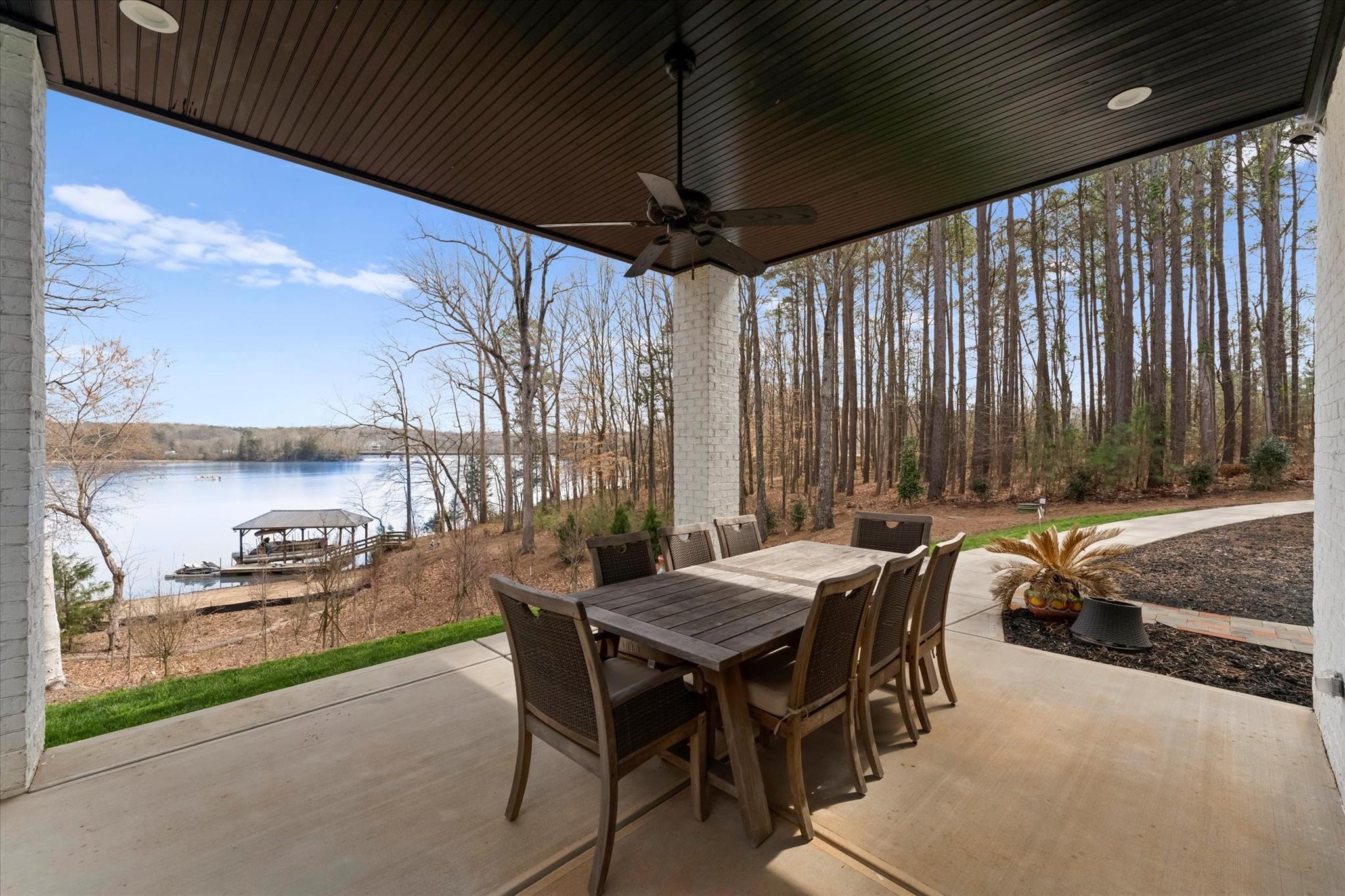 Woodland Bay - Residential