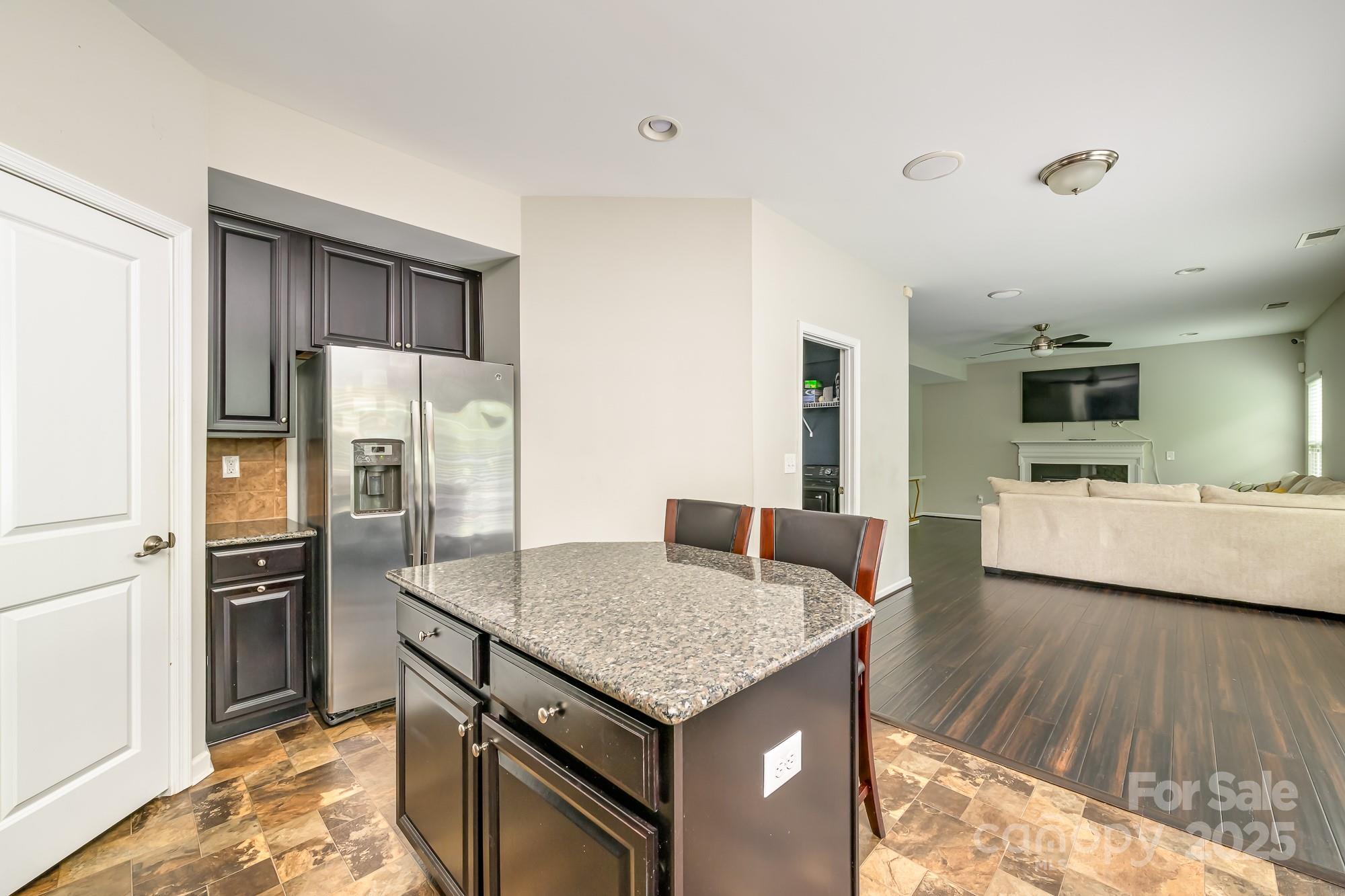 1295 Farm Branch Drive SW