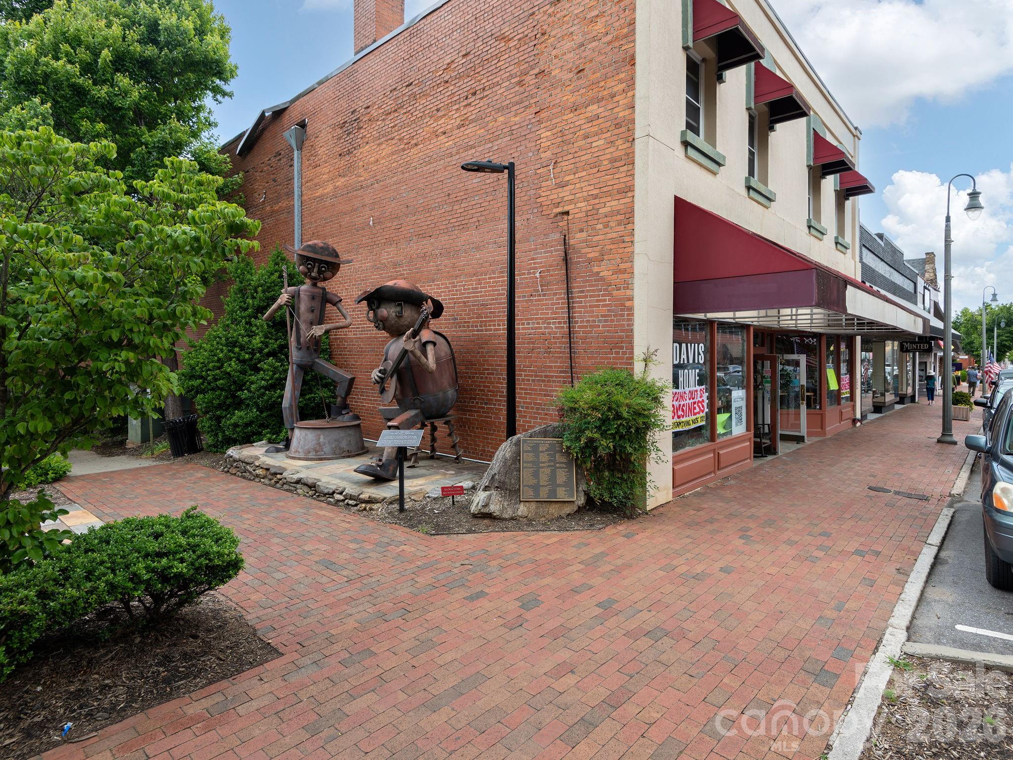 101 N Main Street