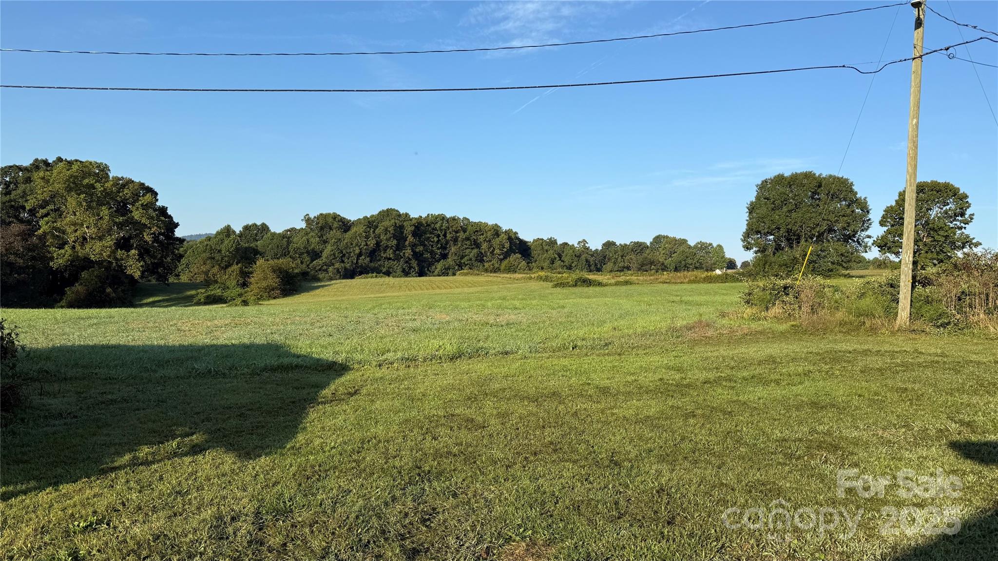 Morganton, North Carolina 28655, United States, 3 Bedrooms Bedrooms, ,1 BathroomBathrooms,Residential,Under Contract,210038