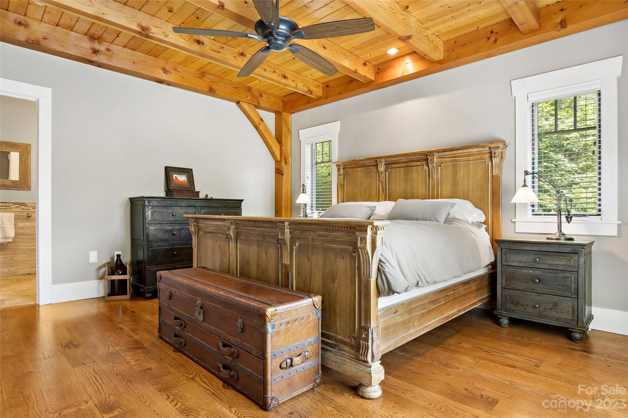 The Settings Of Black Mountain - Residential