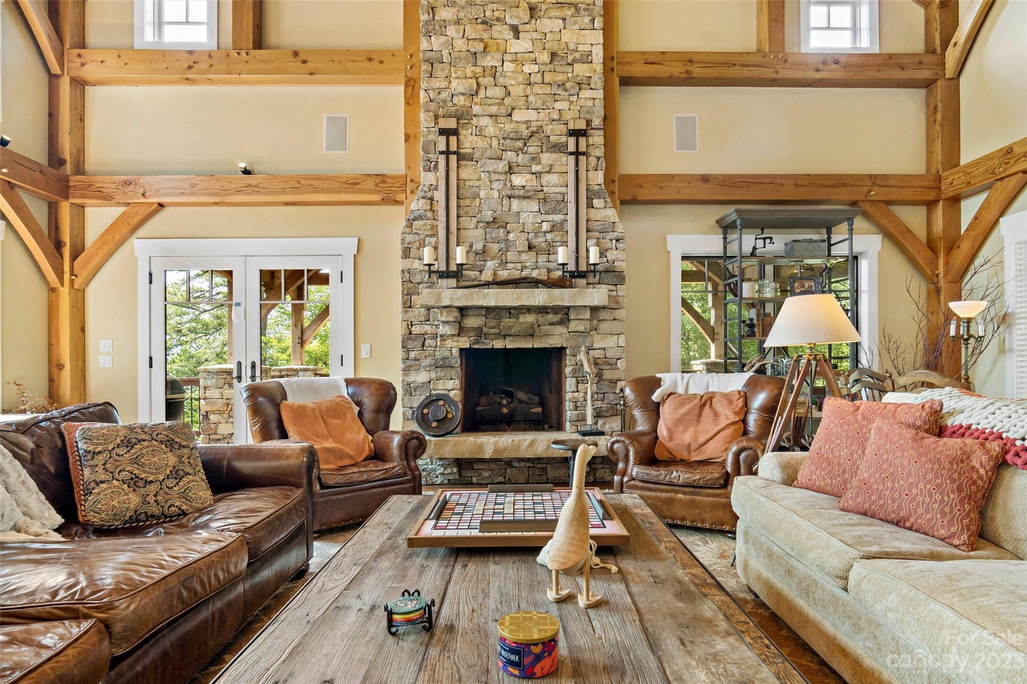 The Settings Of Black Mountain - Residential