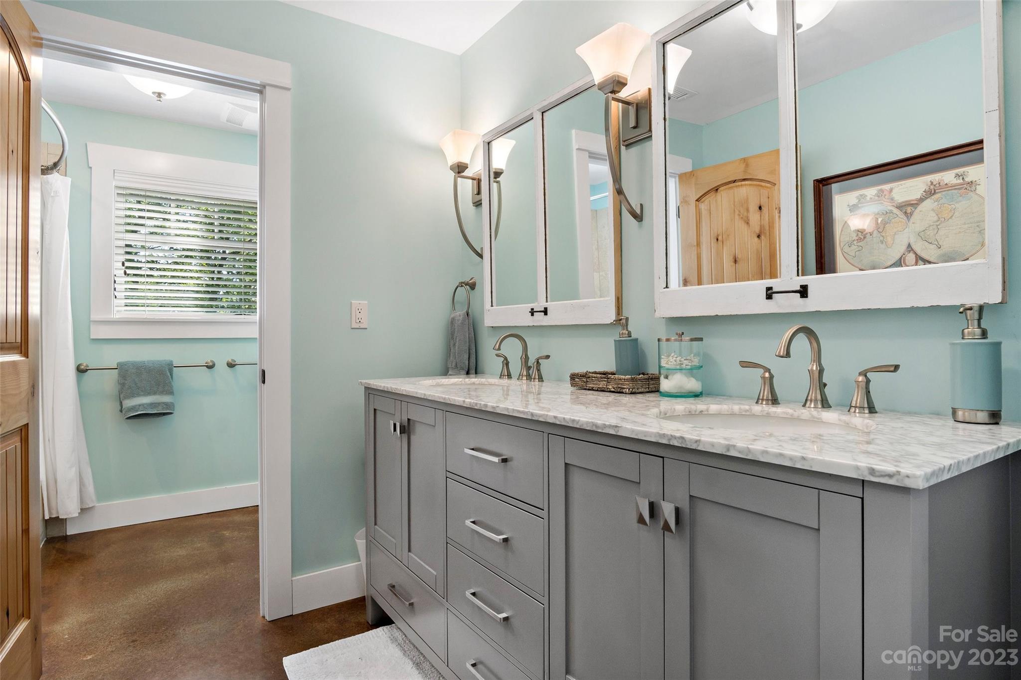 The Settings Of Black Mountain - Residential