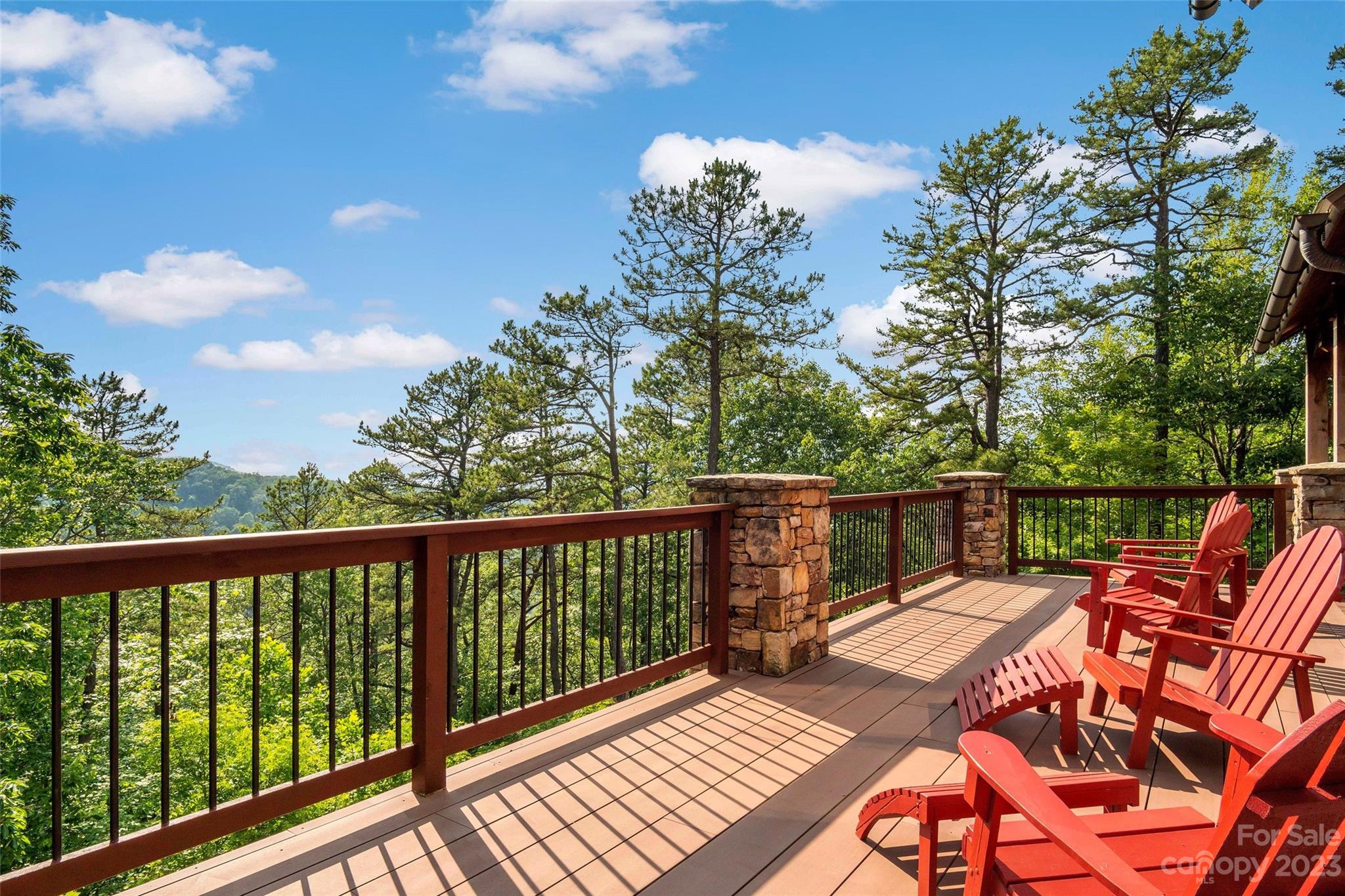 The Settings Of Black Mountain - Residential