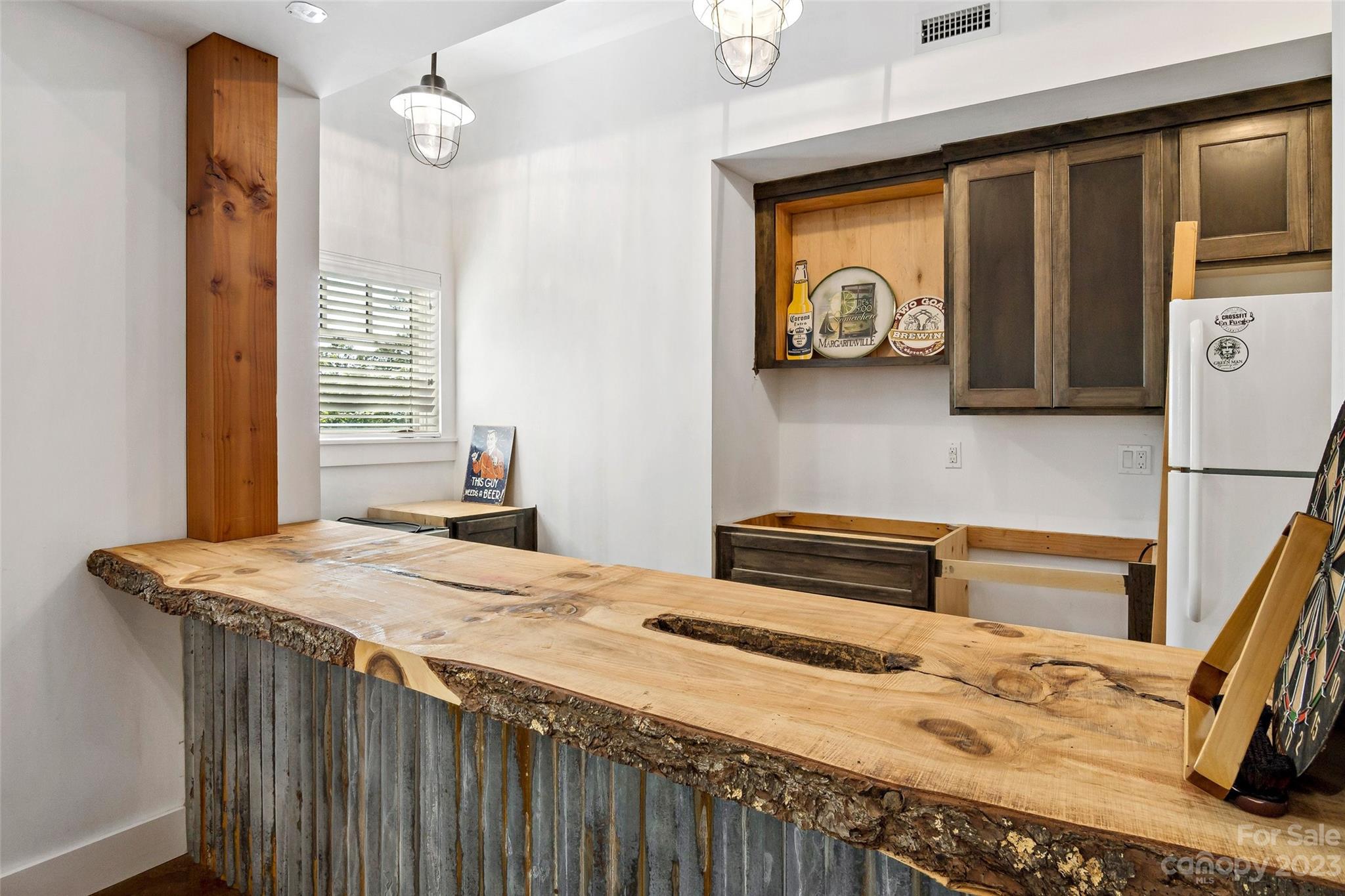 The Settings Of Black Mountain - Residential