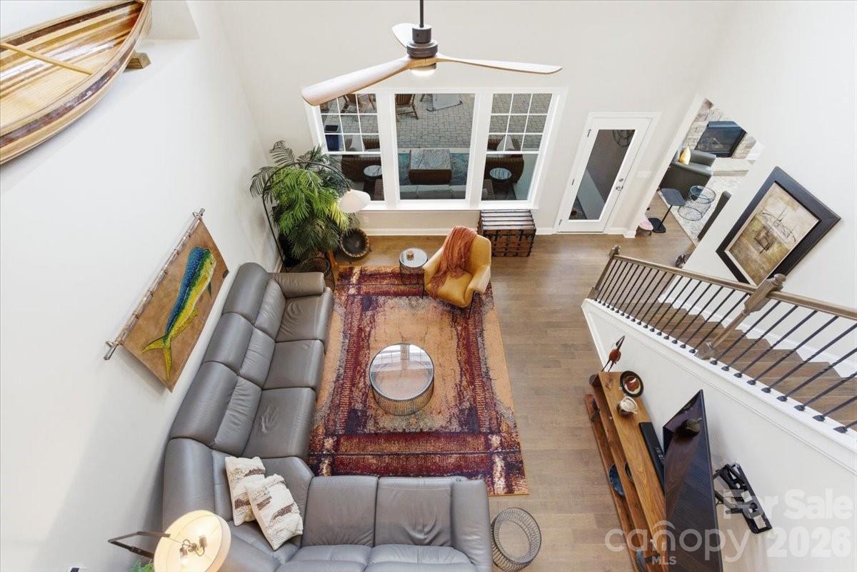 Lakewalk - Residential