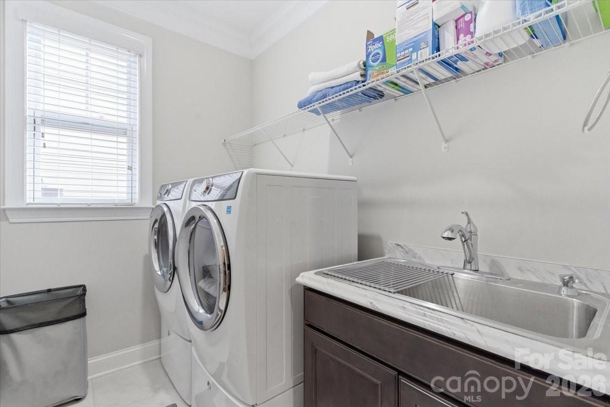 Lakewalk - Residential