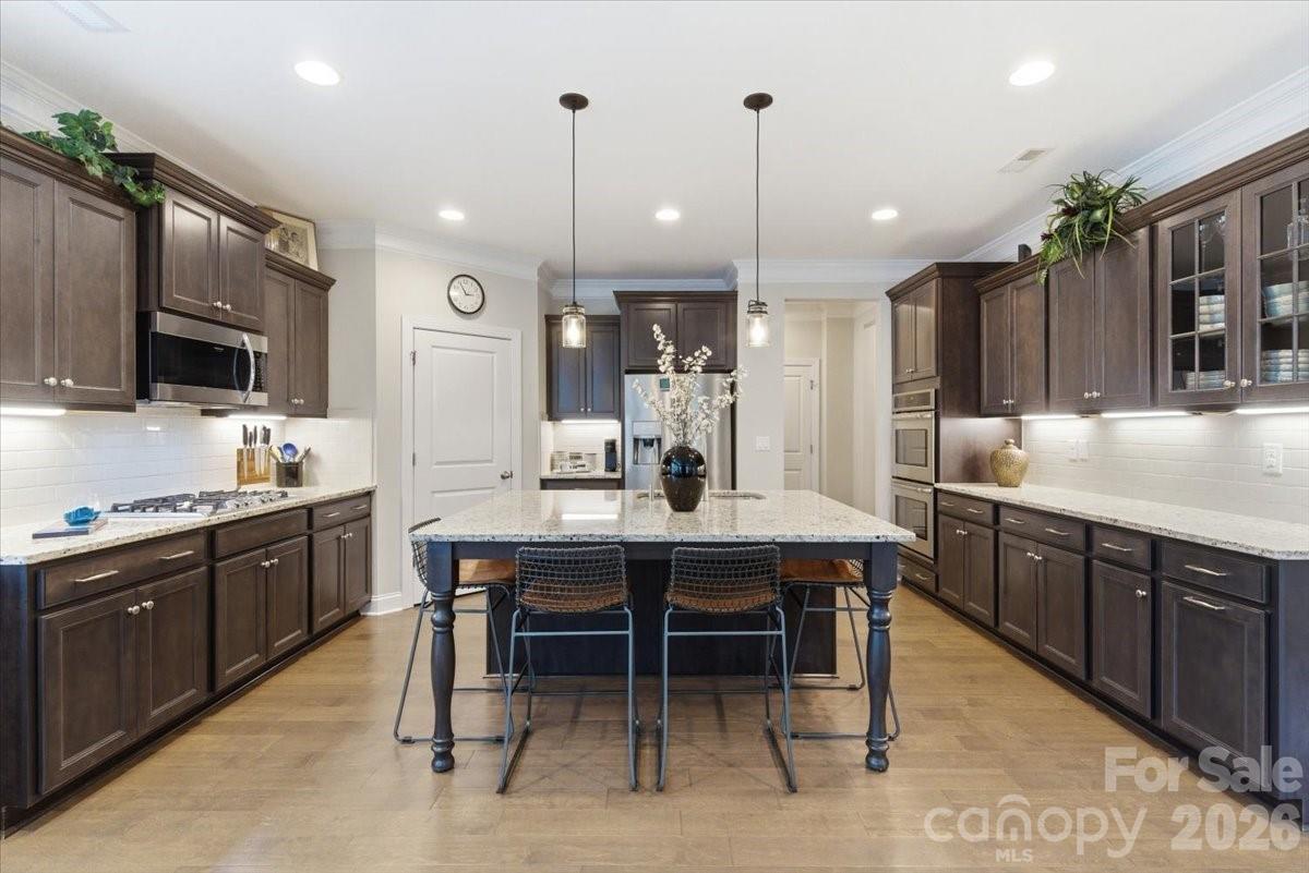 Lakewalk - Residential