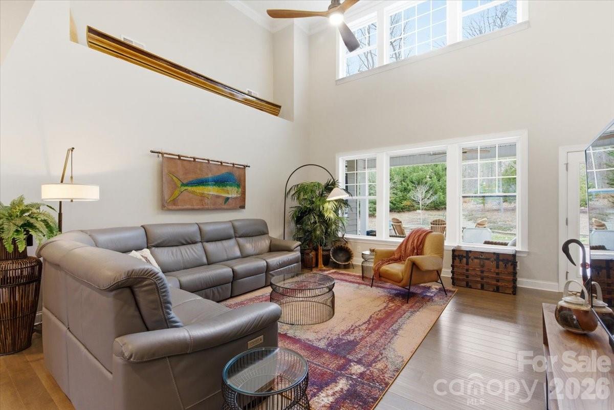 Lakewalk - Residential