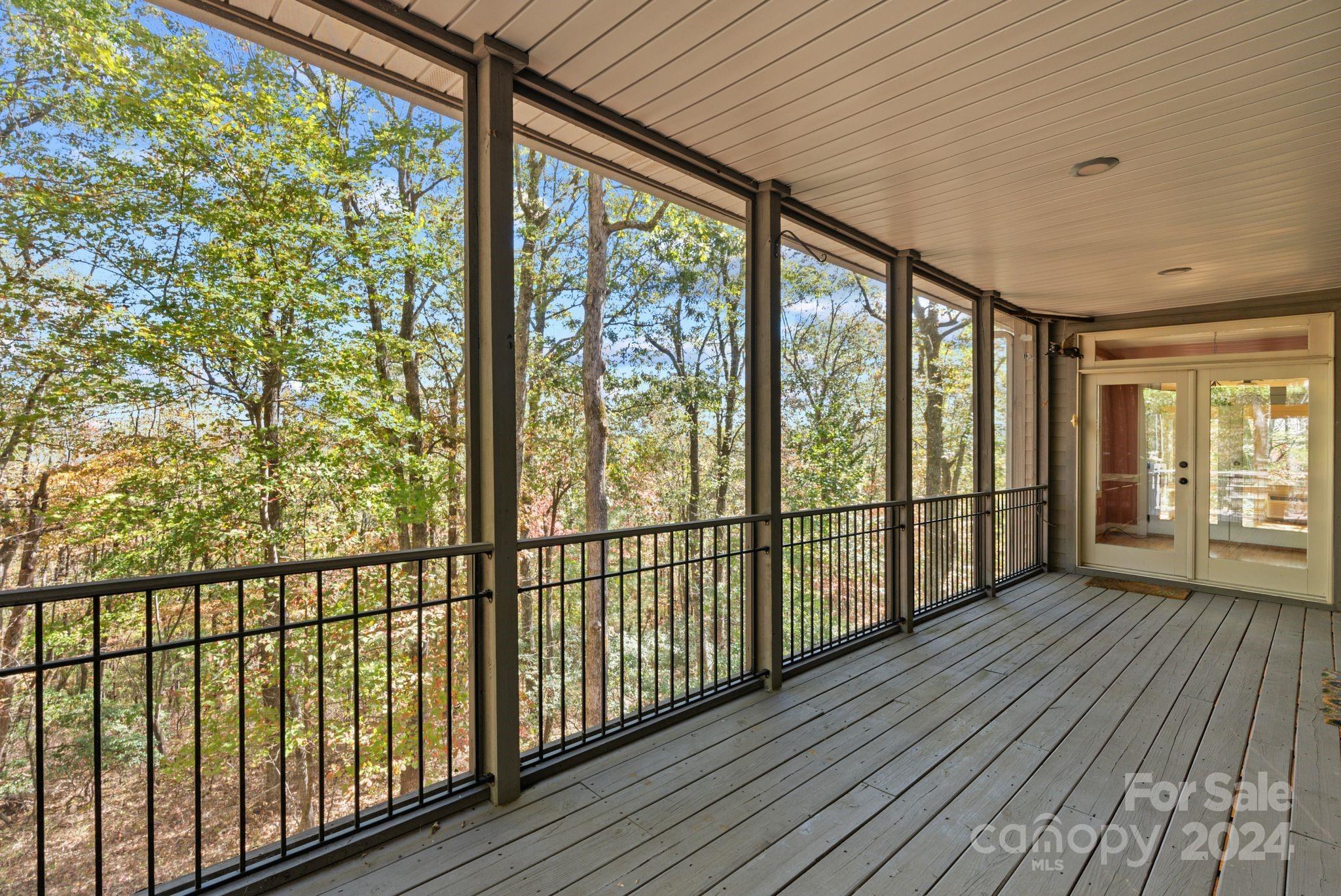 Connestee Falls - Residential