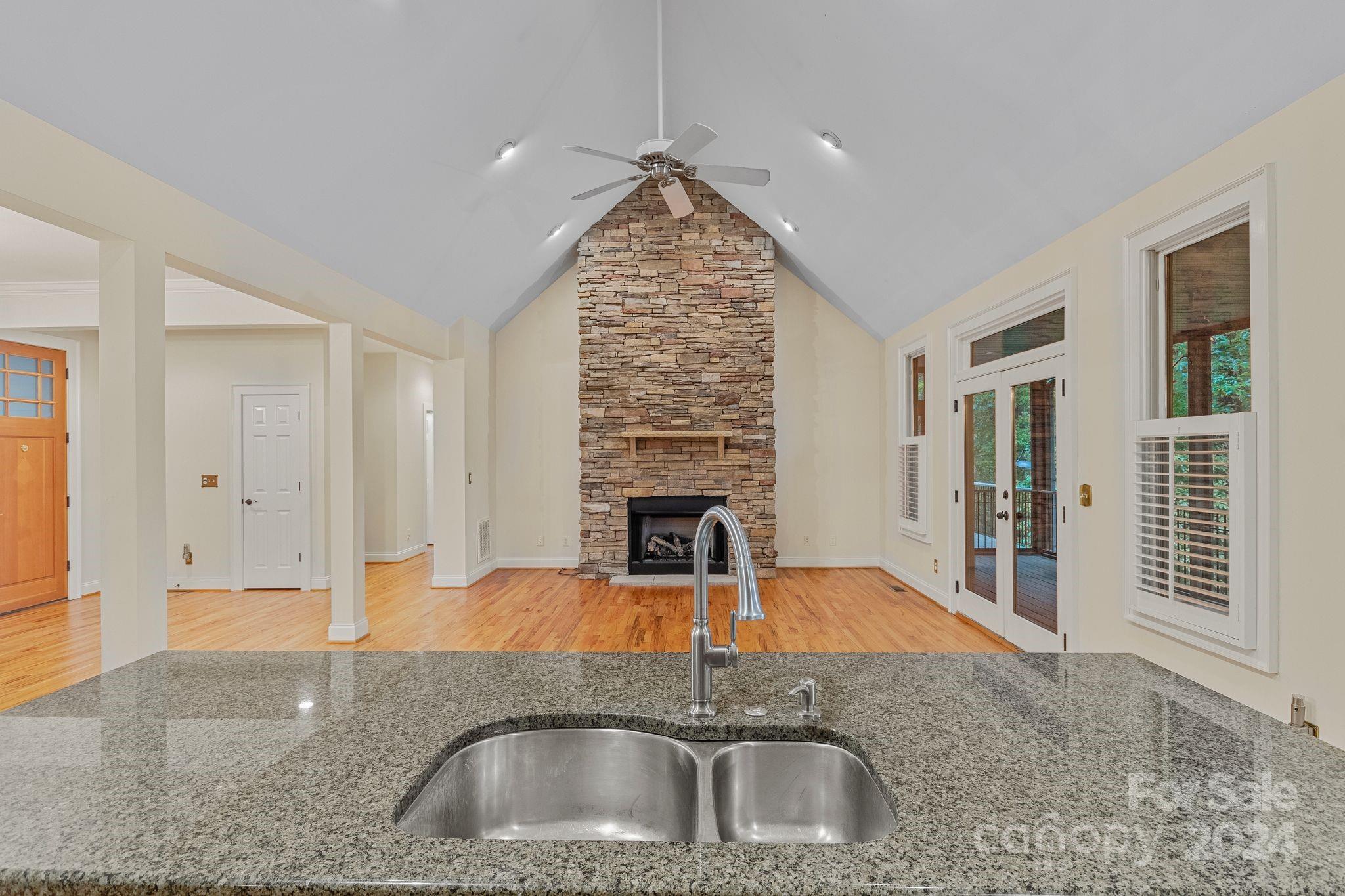 Connestee Falls - Residential