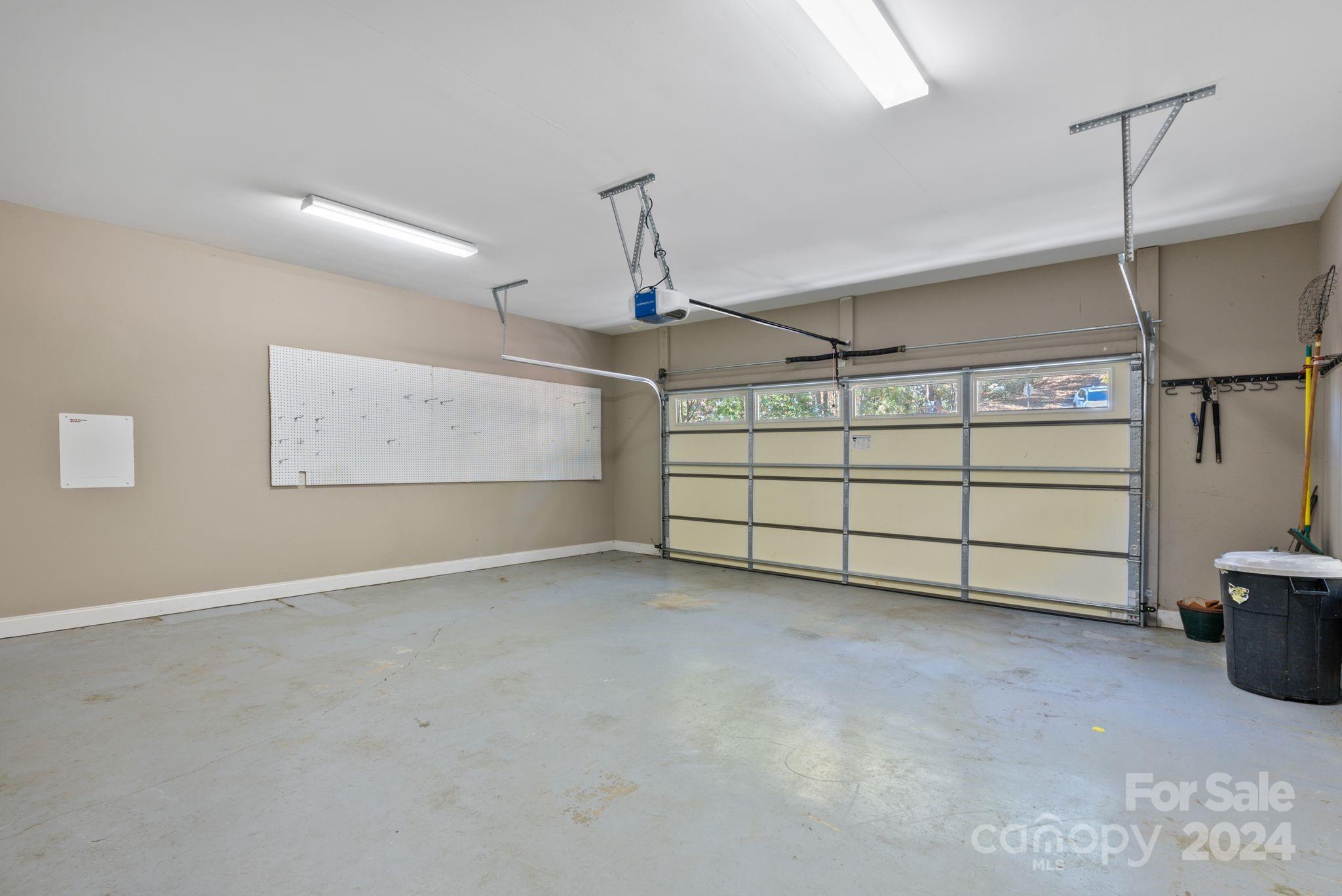 Connestee Falls - Residential