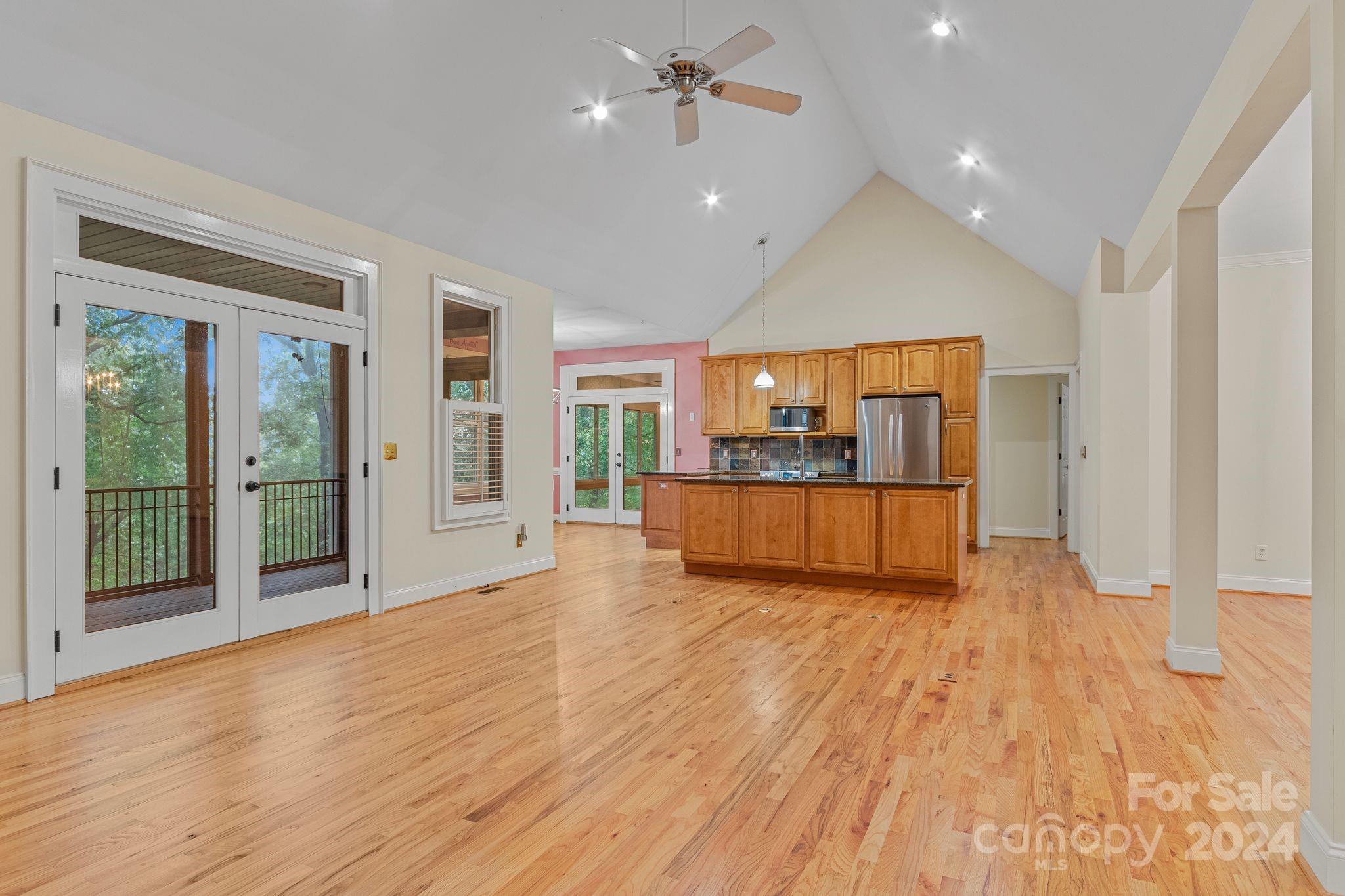 Connestee Falls - Residential