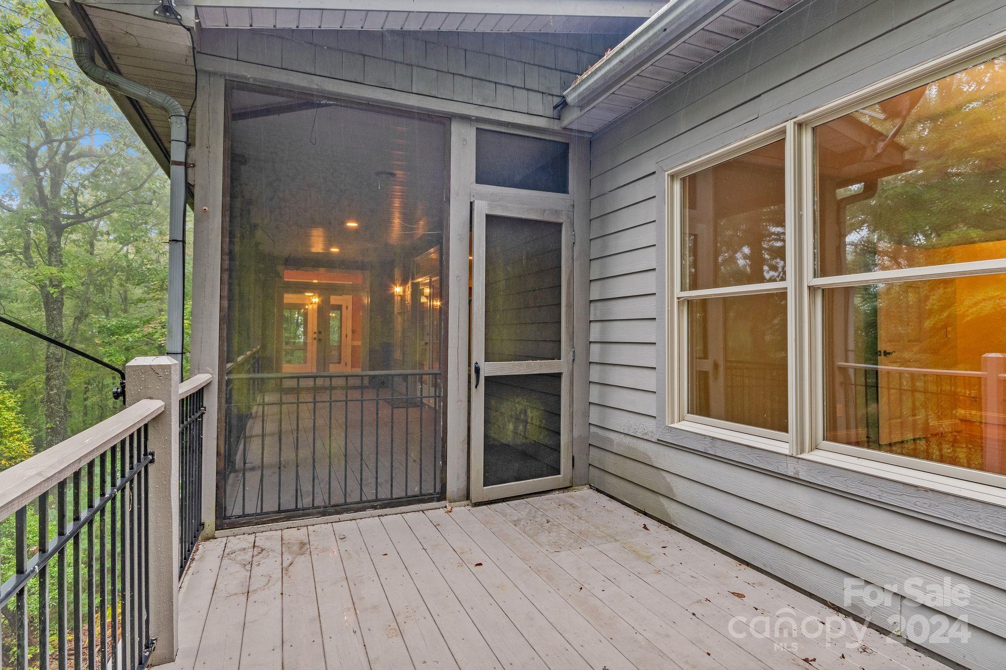 Connestee Falls - Residential