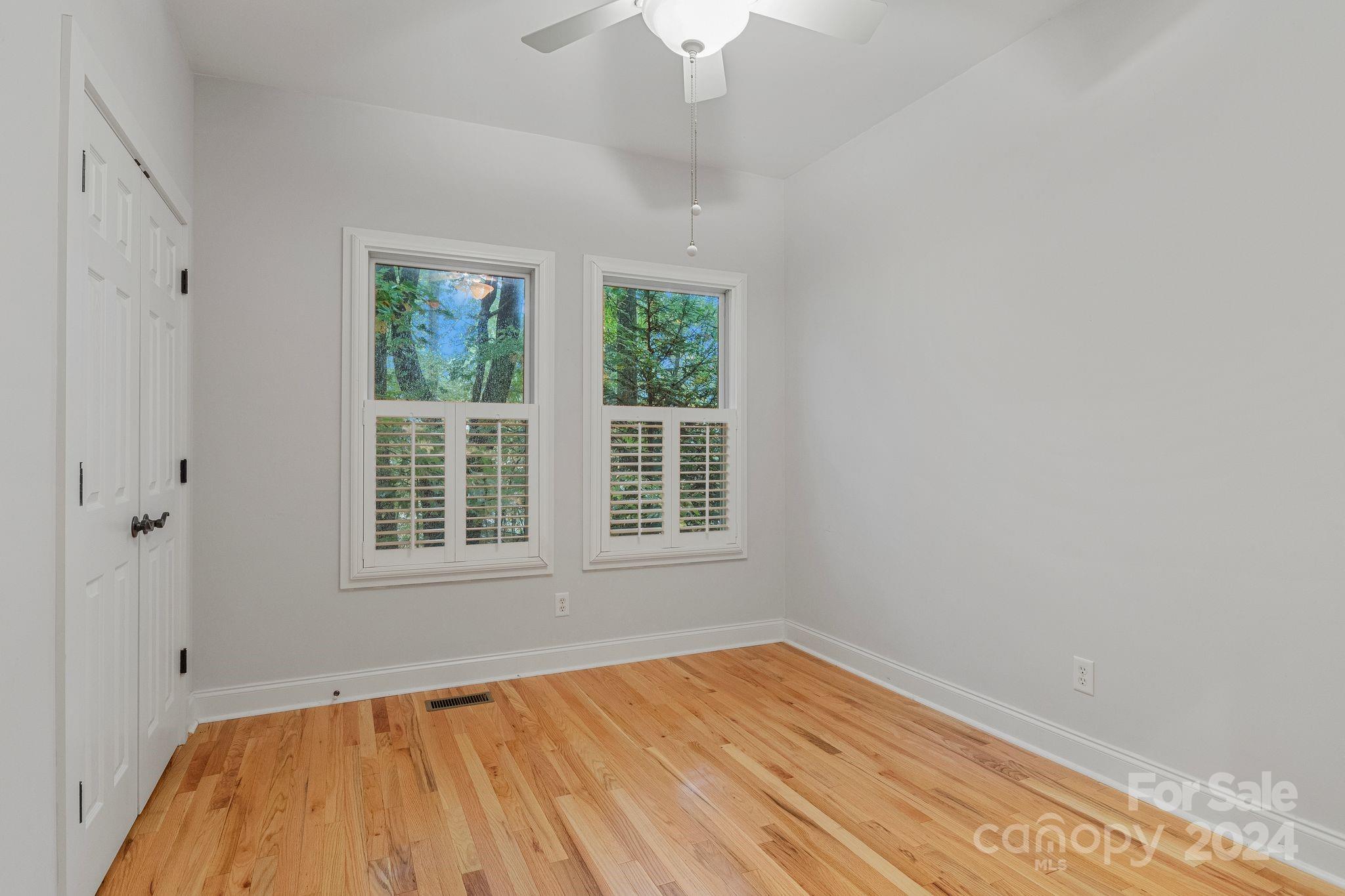 Connestee Falls - Residential