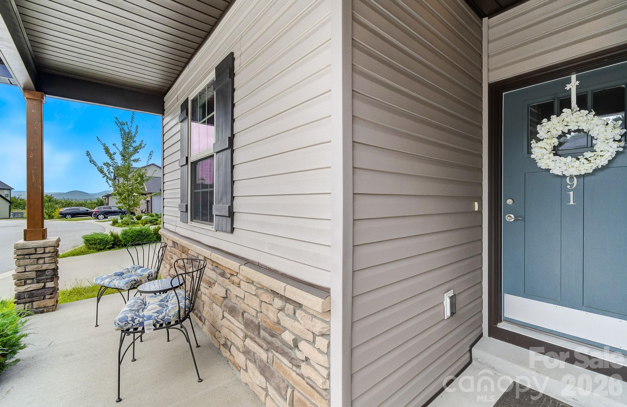 91 Cardwell Lane
