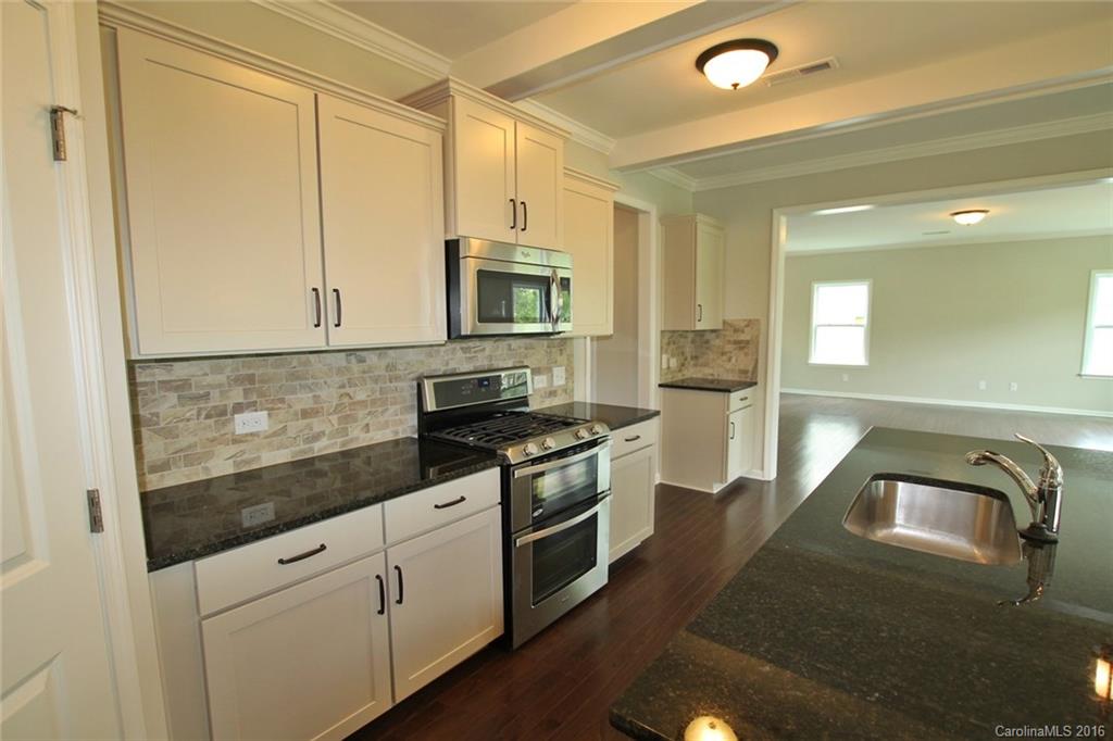 Lake Ridge - Residential