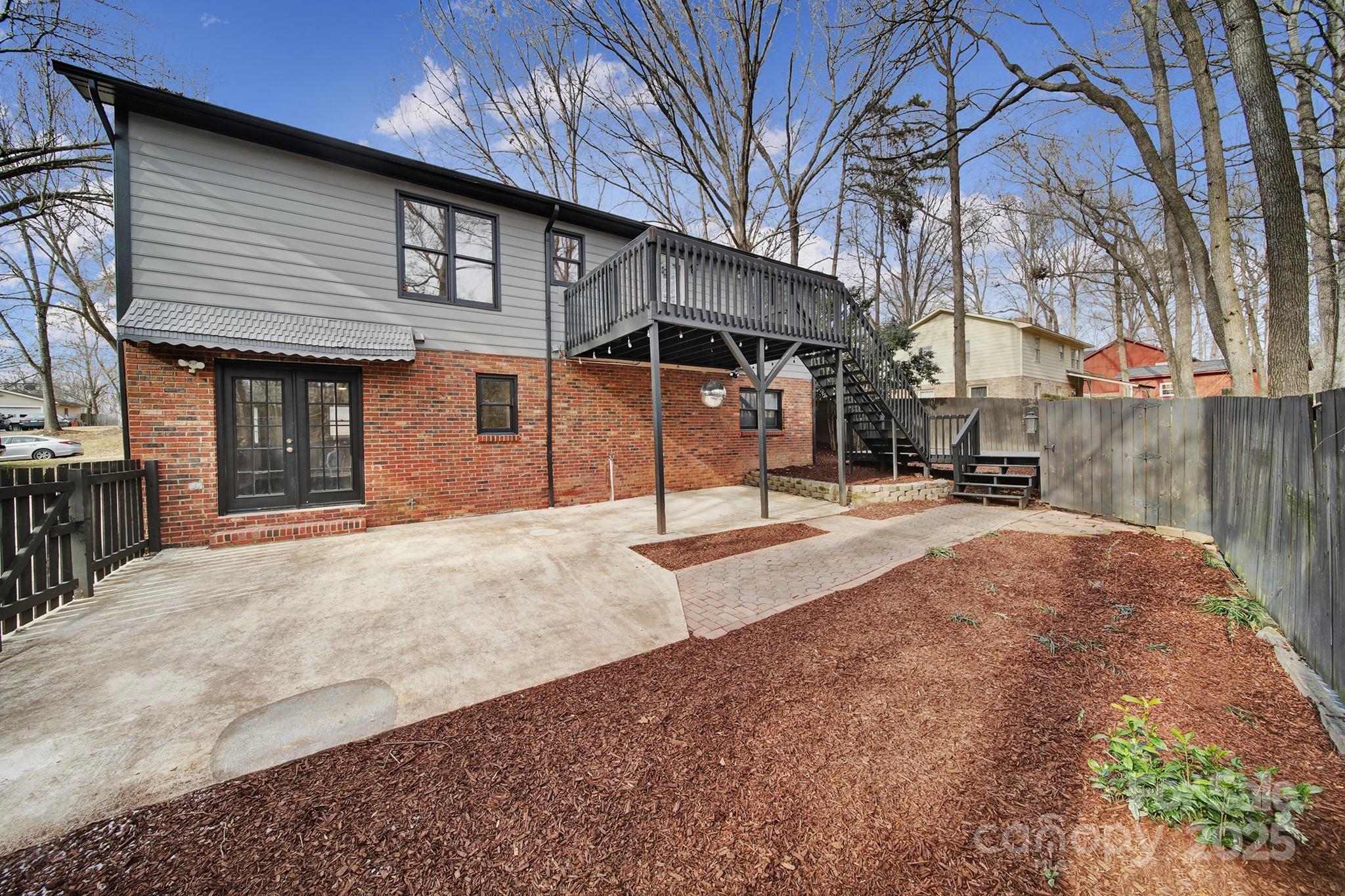 Foxwood - Residential