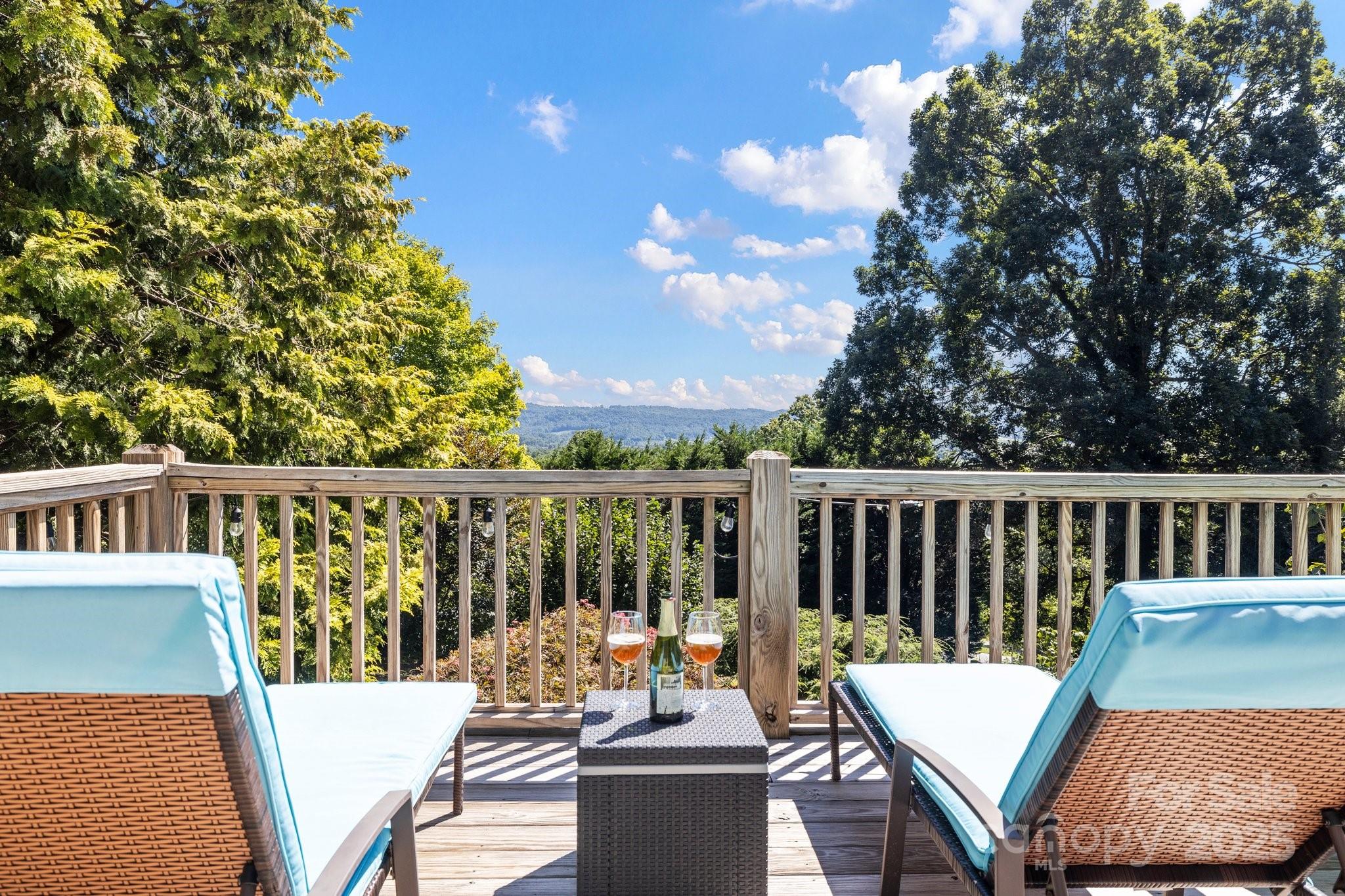 2630 Bowden Lane