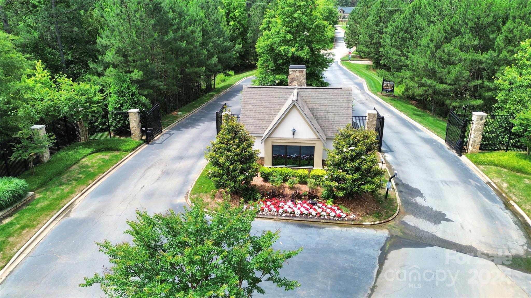 Riverchase Estates - Land