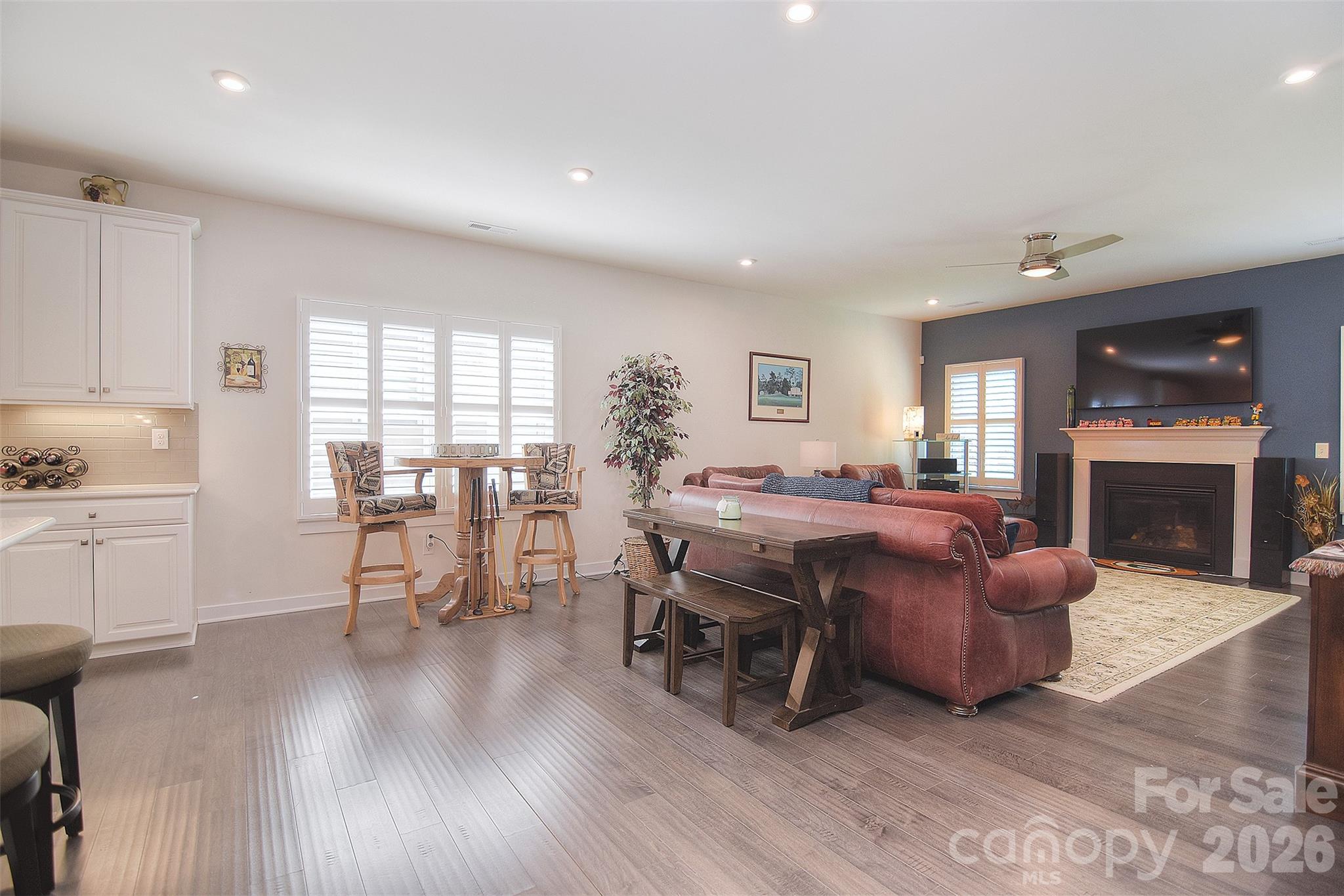 Enclave at Holcomb - Residential