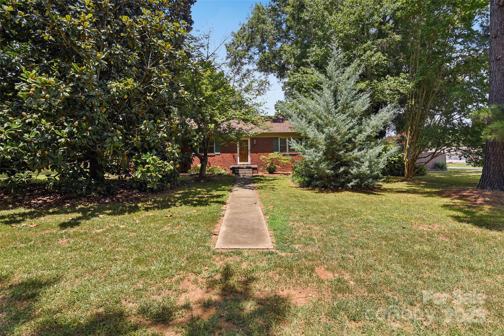 419 Plaza Drive
