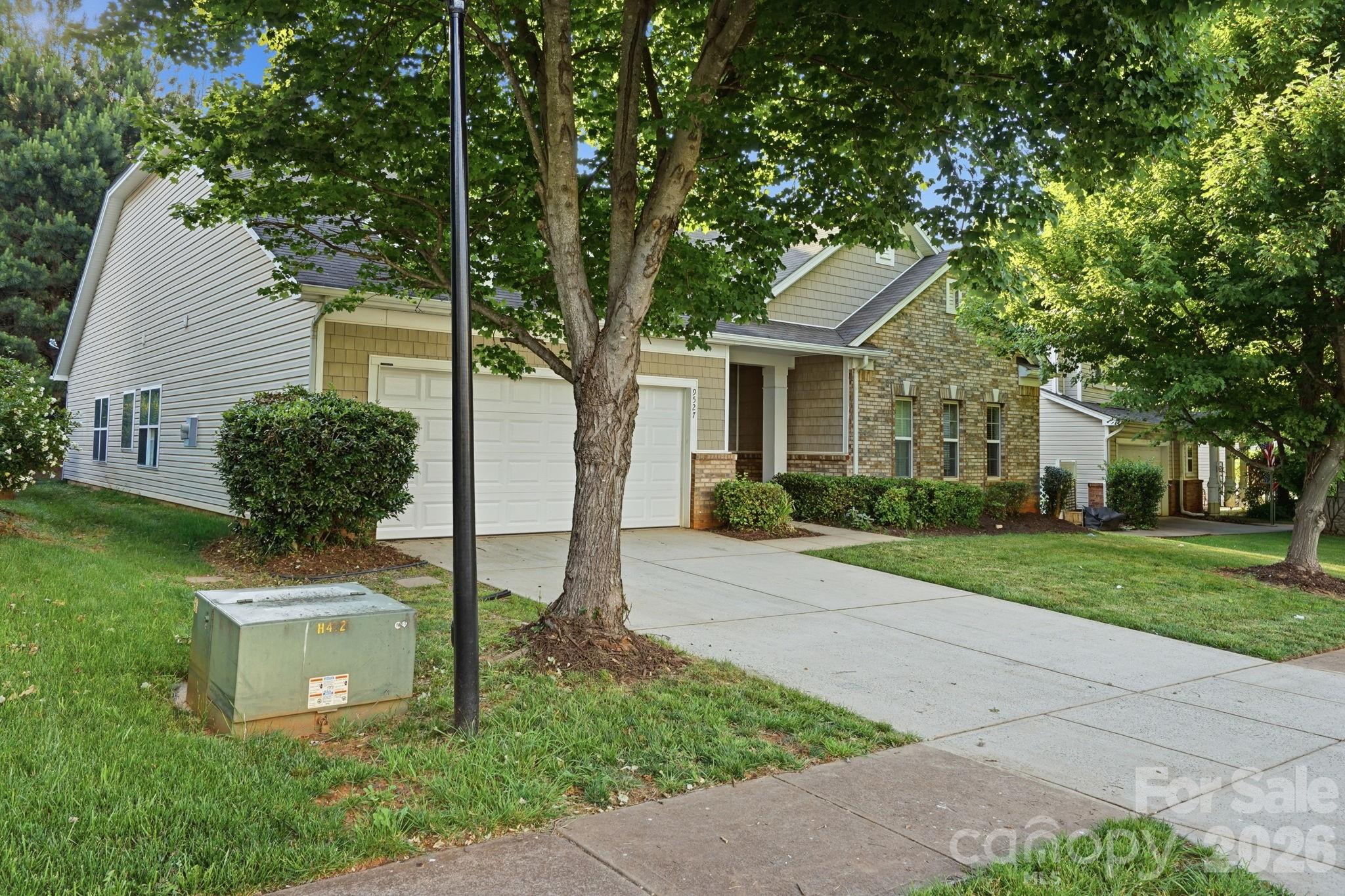 9527 Seamill Road