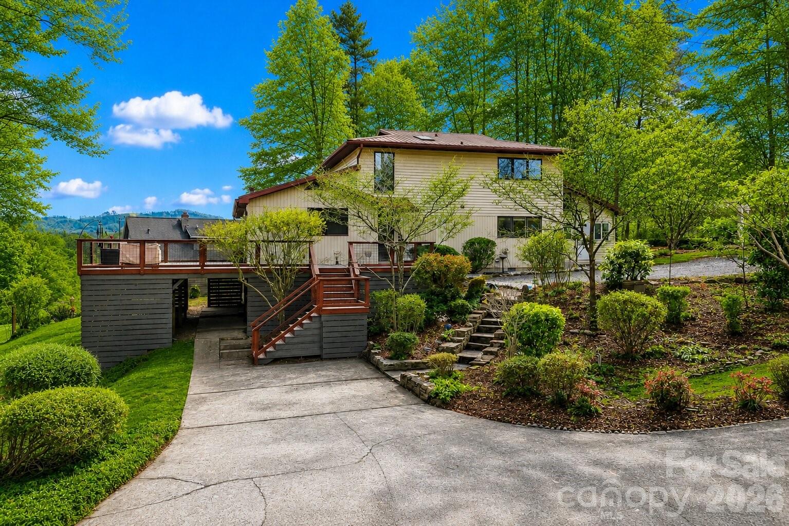 623 Owensby Road